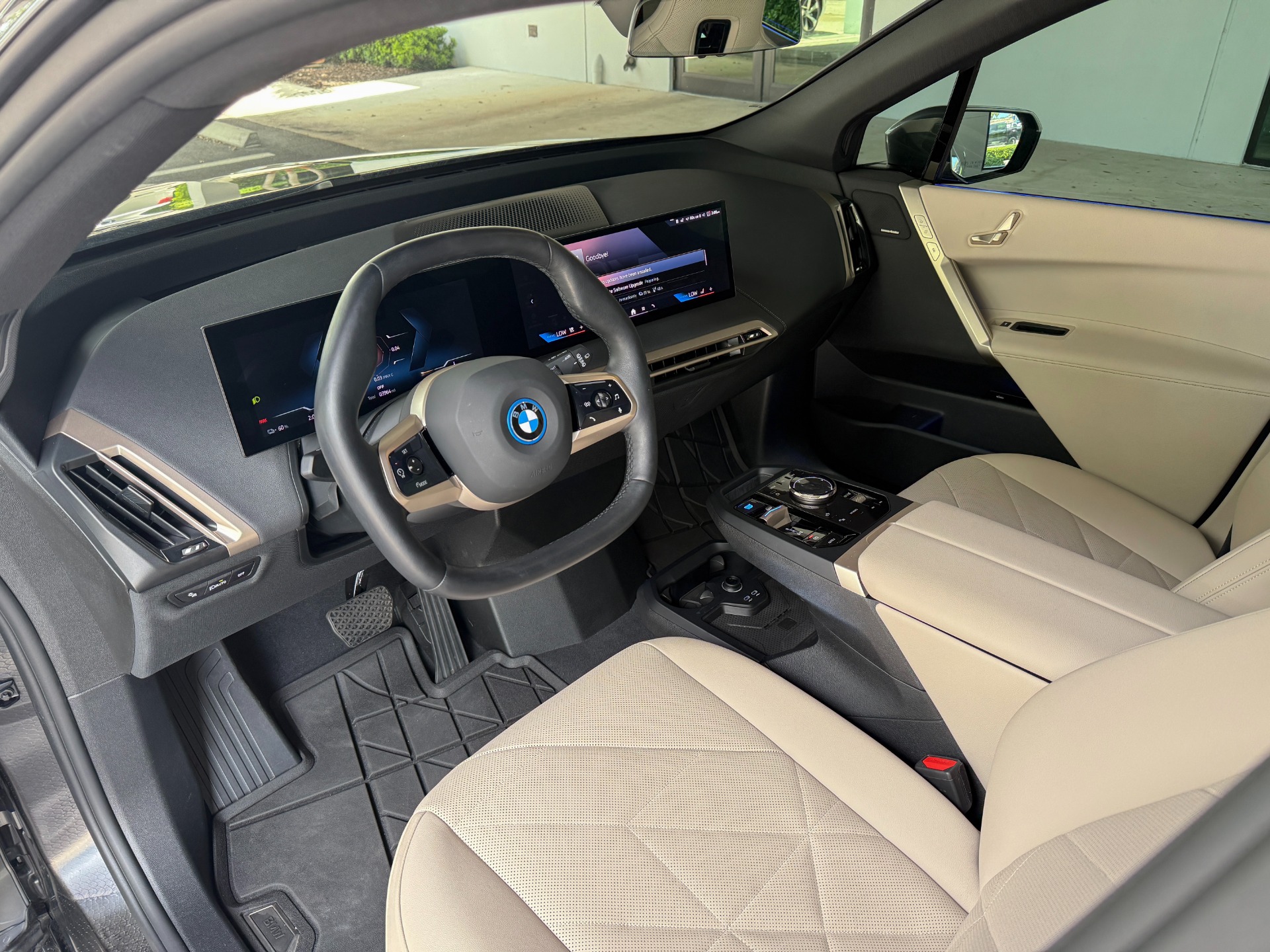 Used-2025-BMW-iX-xDrive50