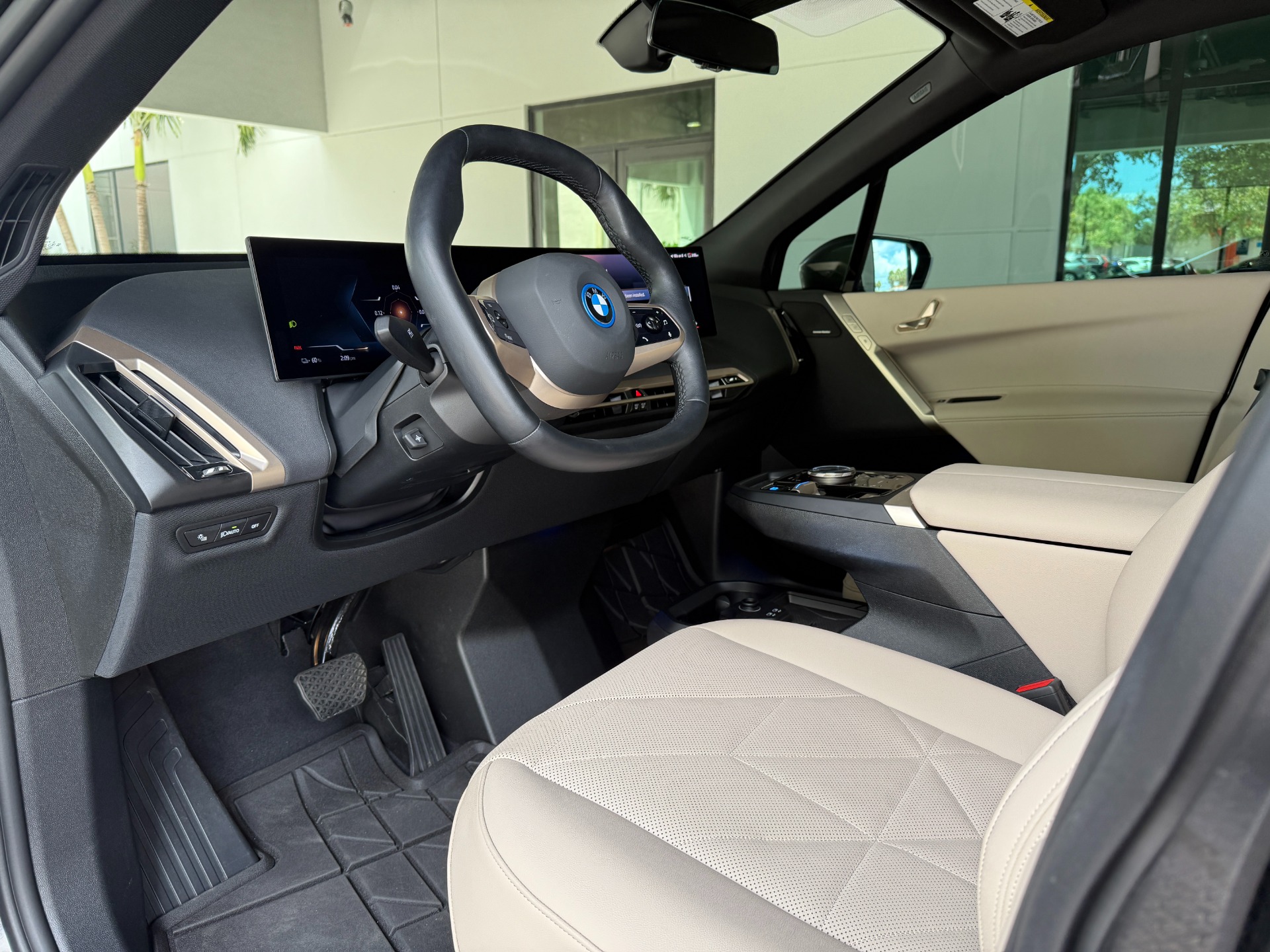 Used-2025-BMW-iX-xDrive50
