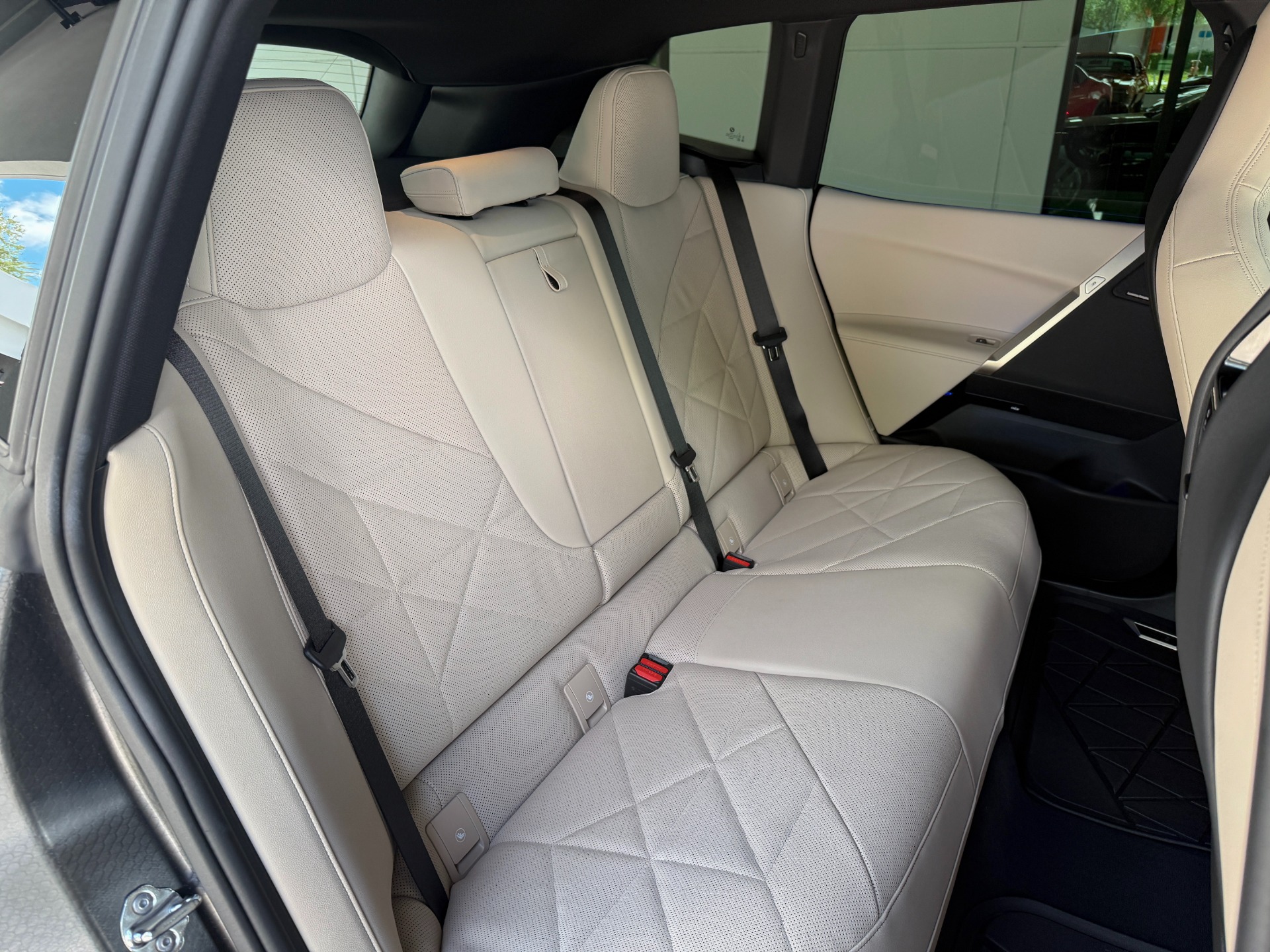 Used-2025-BMW-iX-xDrive50