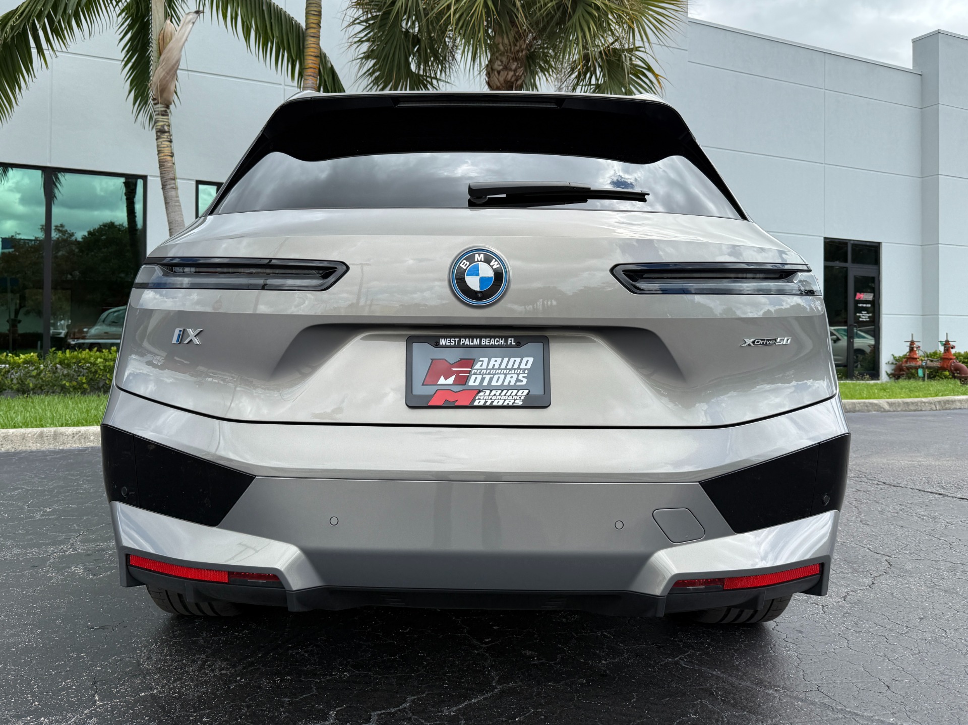 Used-2025-BMW-iX-xDrive50