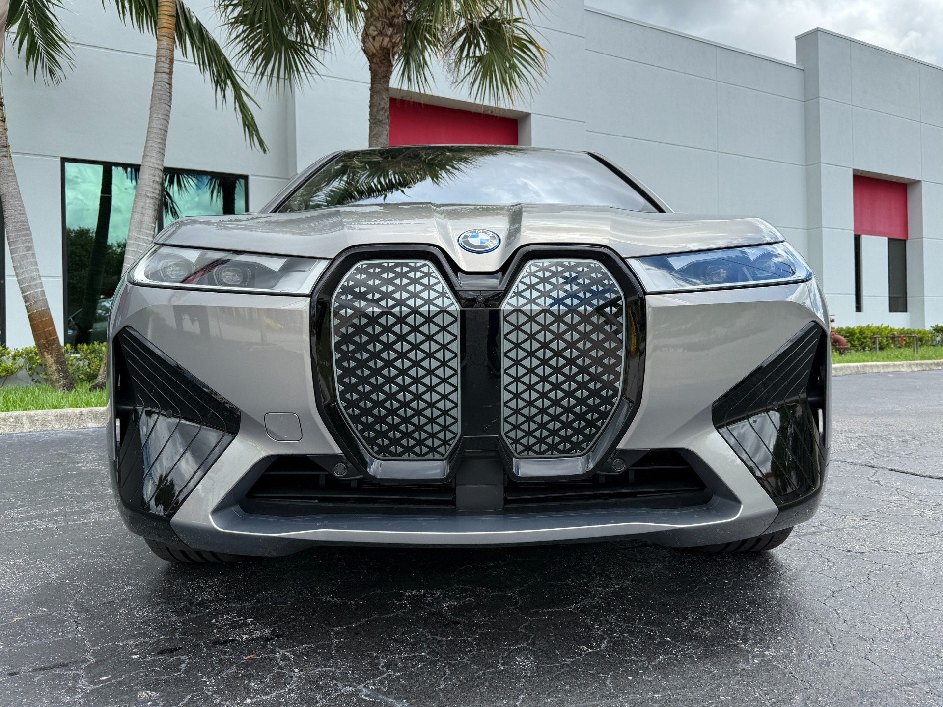 Used-2025-BMW-iX-xDrive50