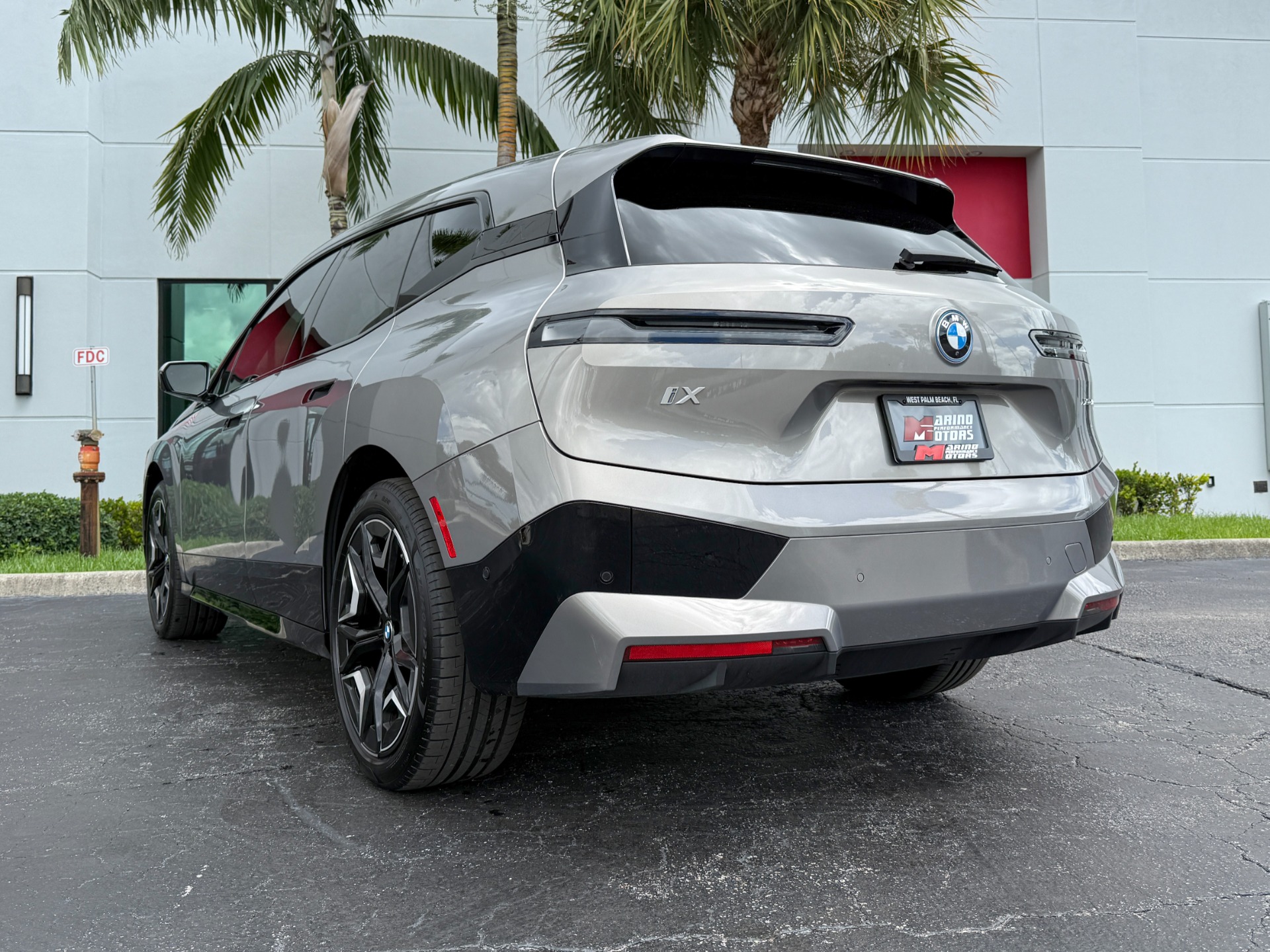 Used-2025-BMW-iX-xDrive50