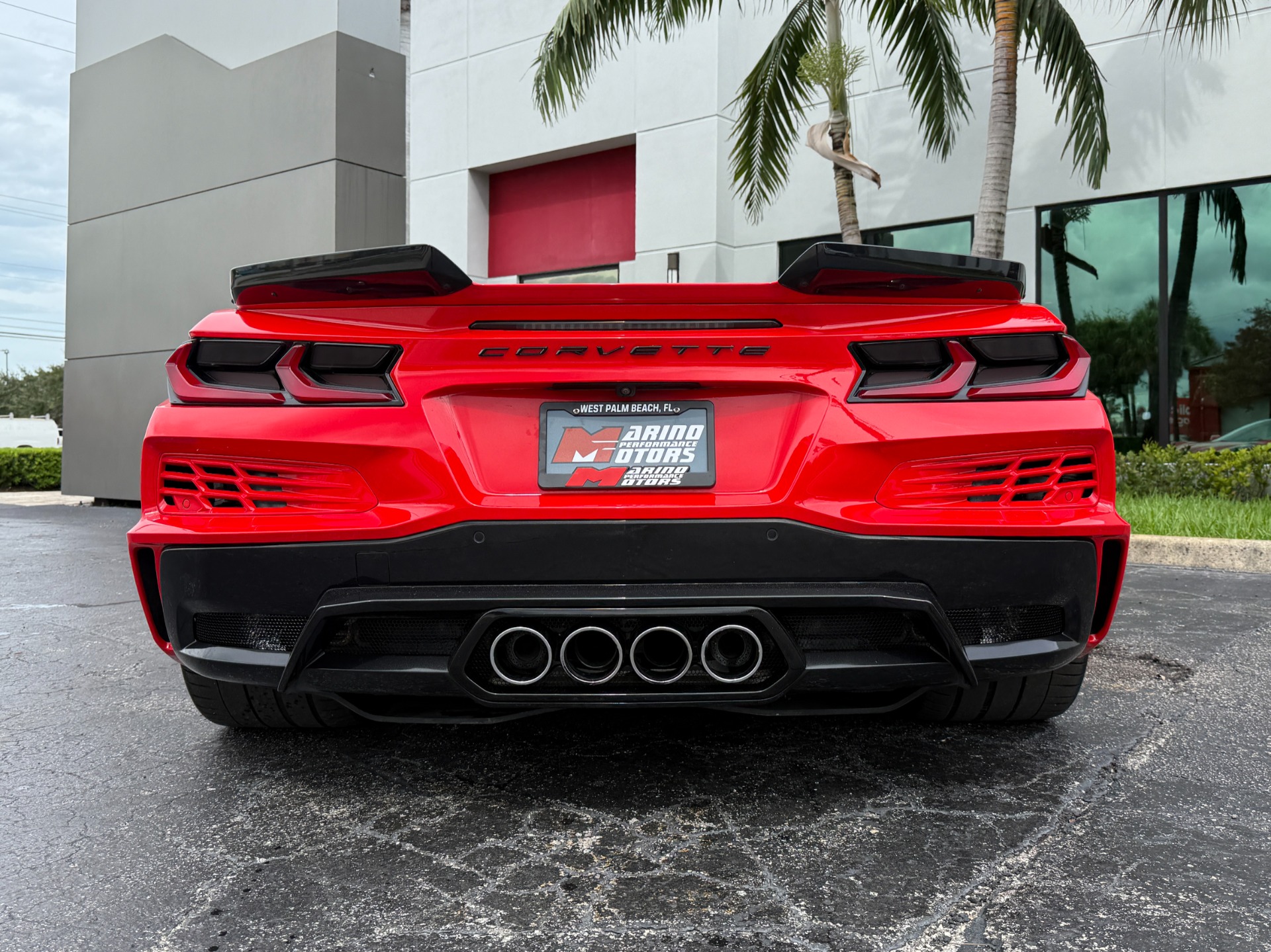 Used-2024-Chevrolet-Corvette-Z06