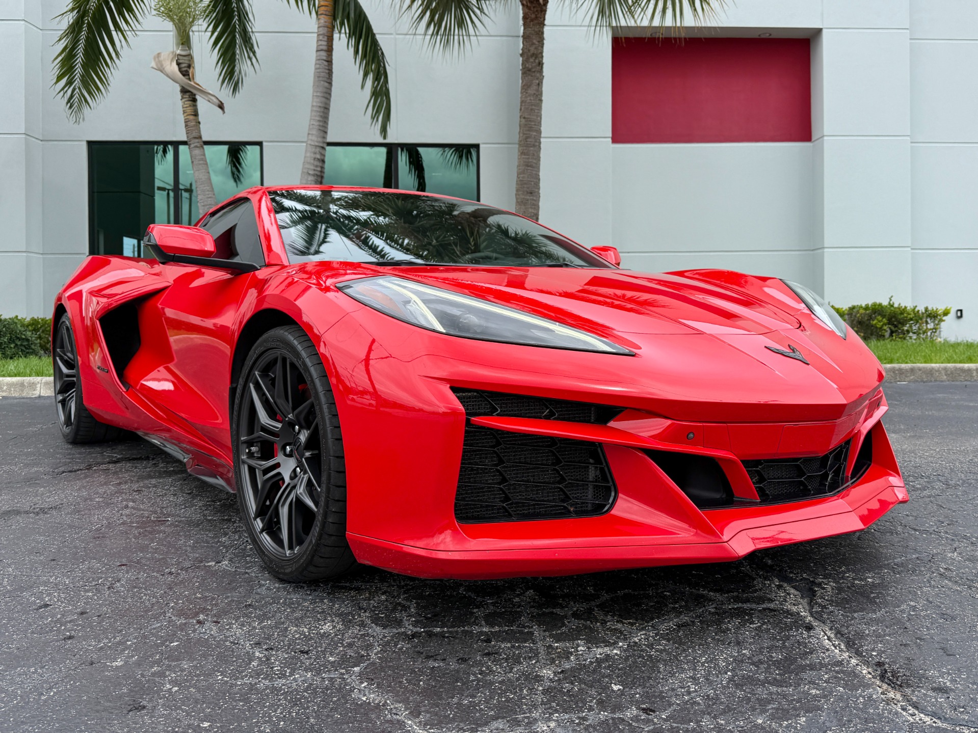 Used-2024-Chevrolet-Corvette-Z06