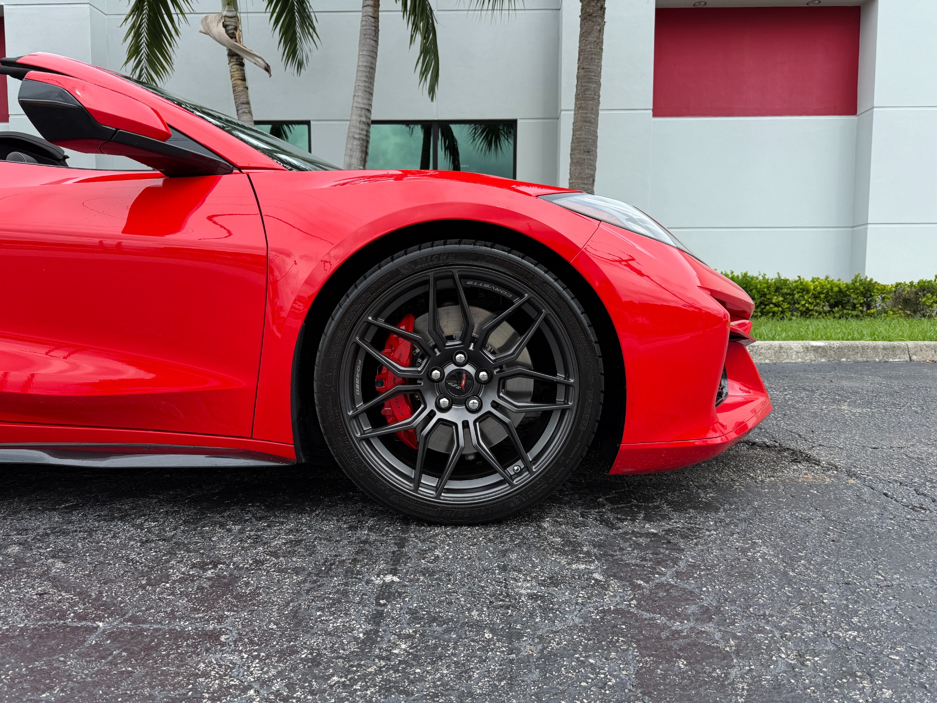 Used-2024-Chevrolet-Corvette-Z06