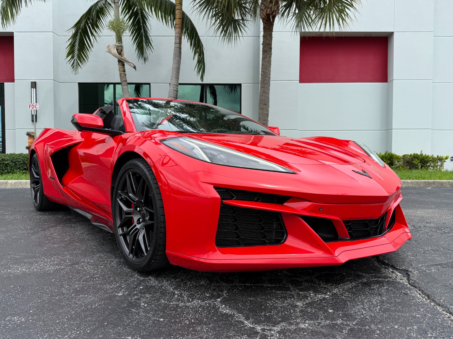 Used-2024-Chevrolet-Corvette-Z06