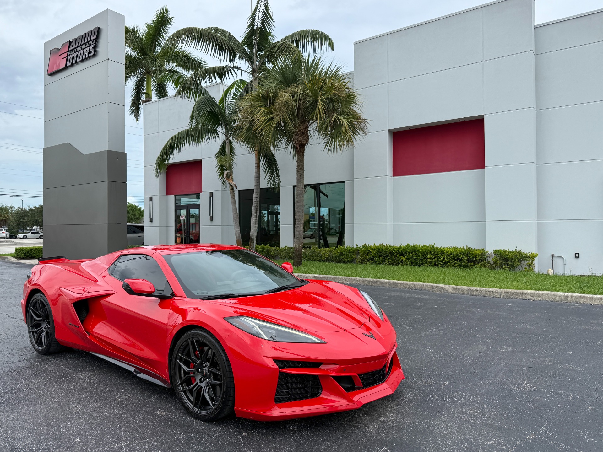 Used-2024-Chevrolet-Corvette-Z06