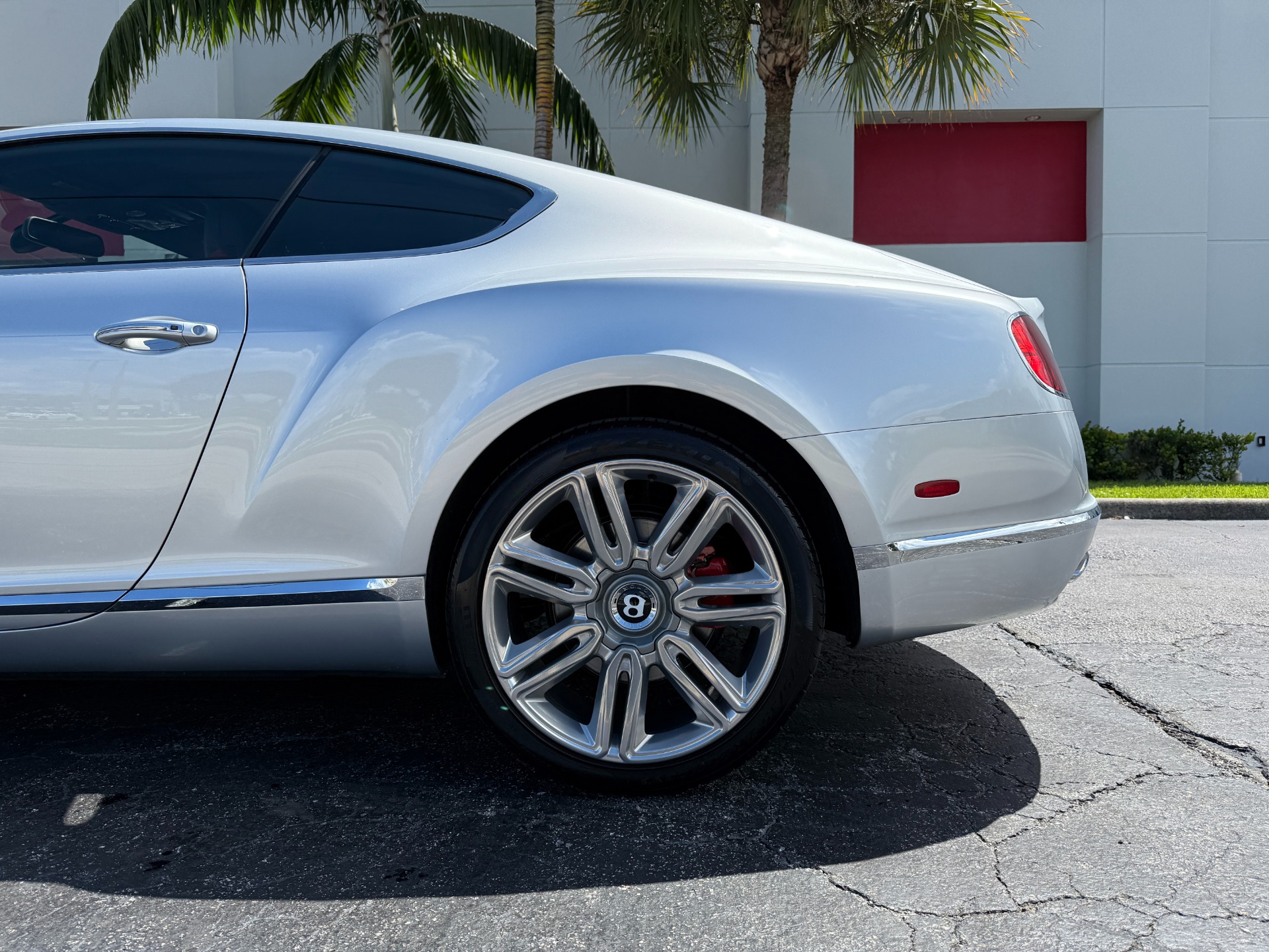 2017 Bentley Continental GT photo 18