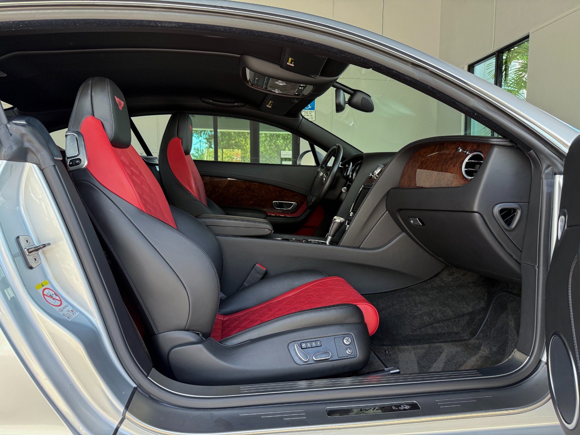 2017 Bentley Continental GT photo 25