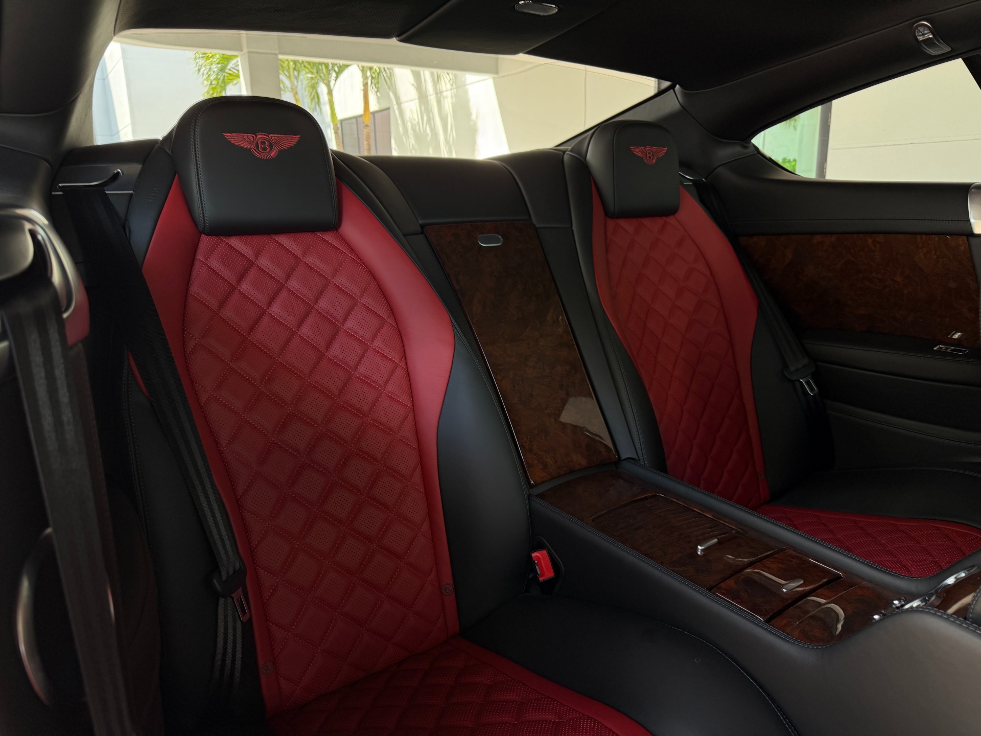 2017 Bentley Continental GT photo 30
