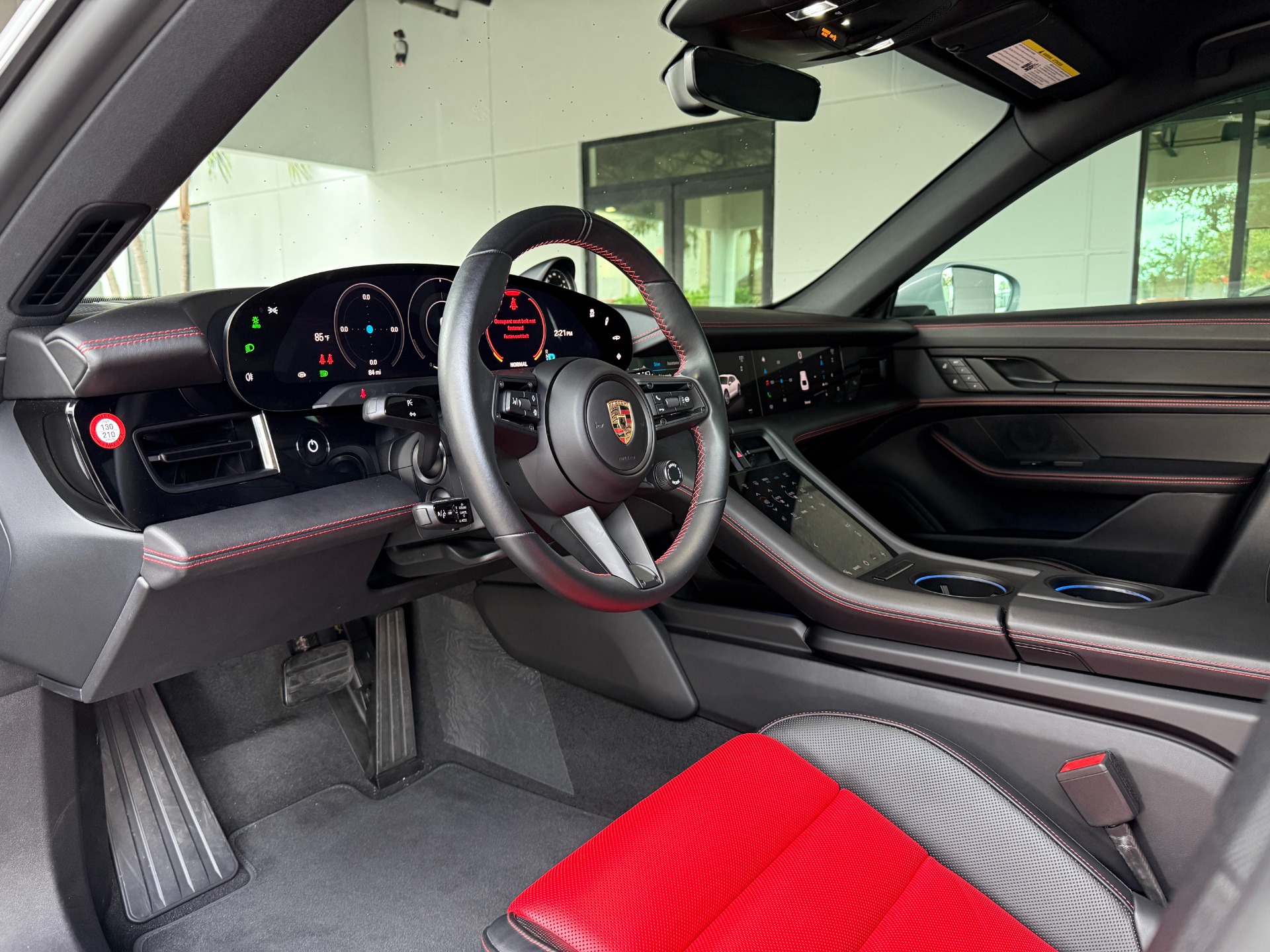 2024 Porsche Taycan 4S Cross Turismo photo 30