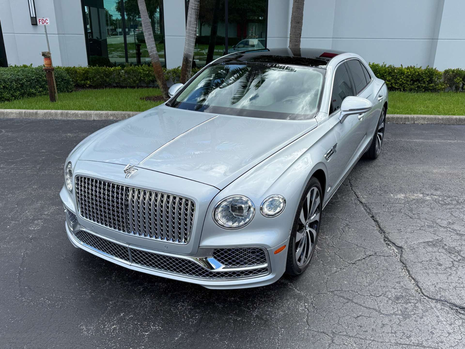 2022 Bentley Flying Spur W12 photo 14