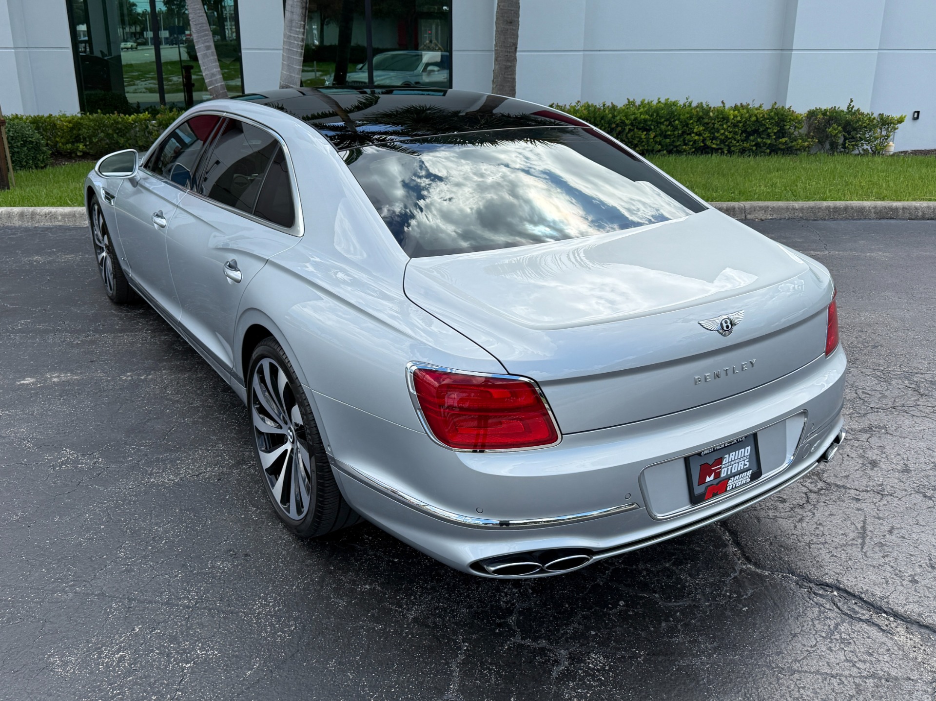 2022 Bentley Flying Spur W12 photo 15