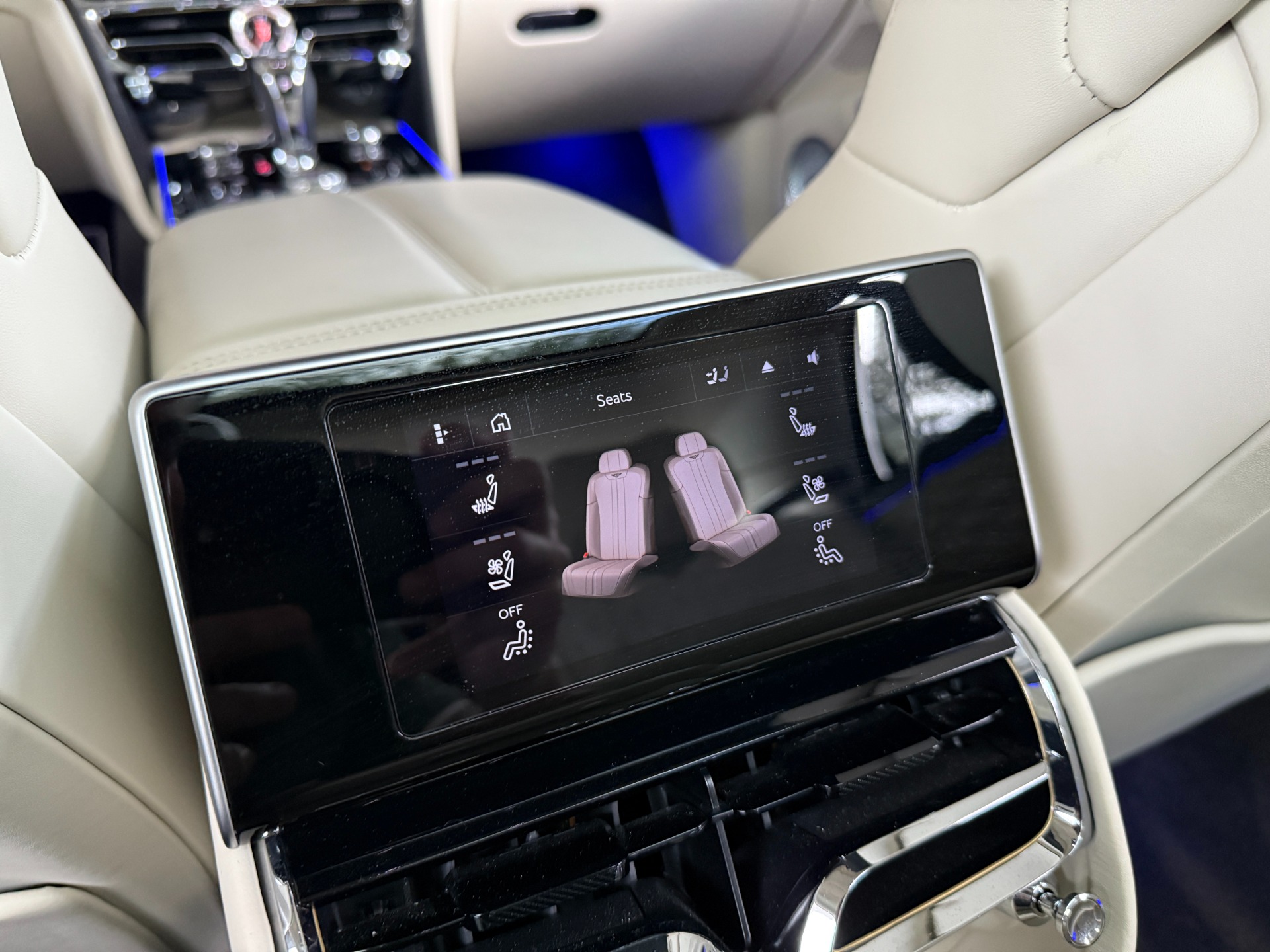 2022 Bentley Flying Spur W12 photo 38