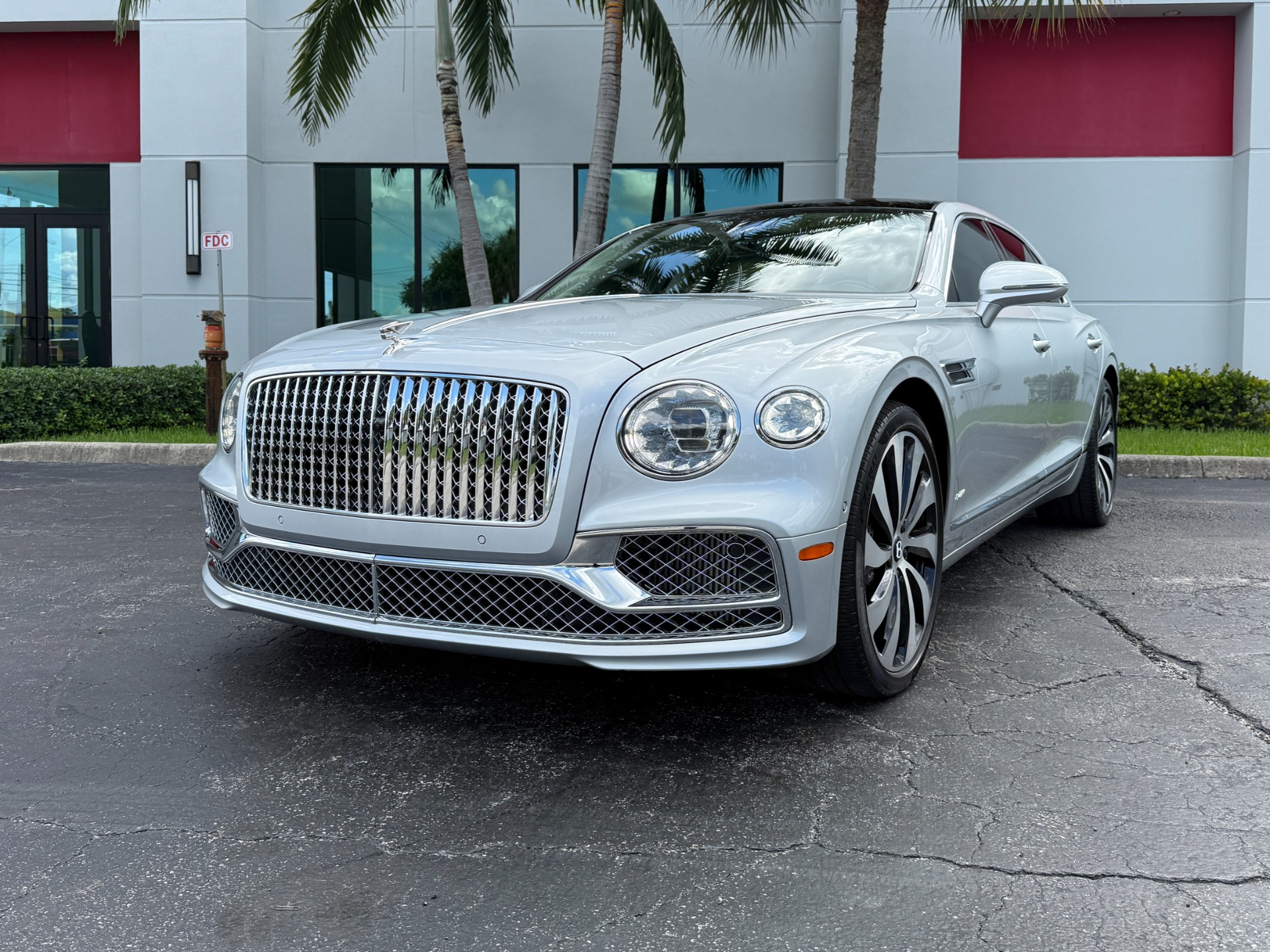 2022 Bentley Flying Spur W12 photo 5