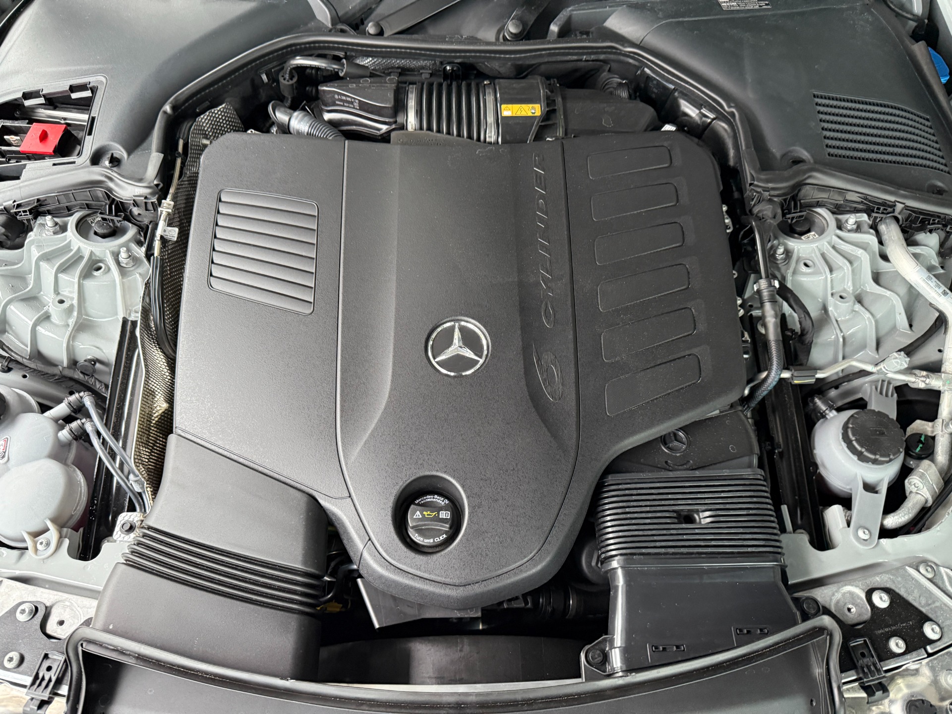 Used-2024-Mercedes-Benz-CLE-CLE-450-4MATIC