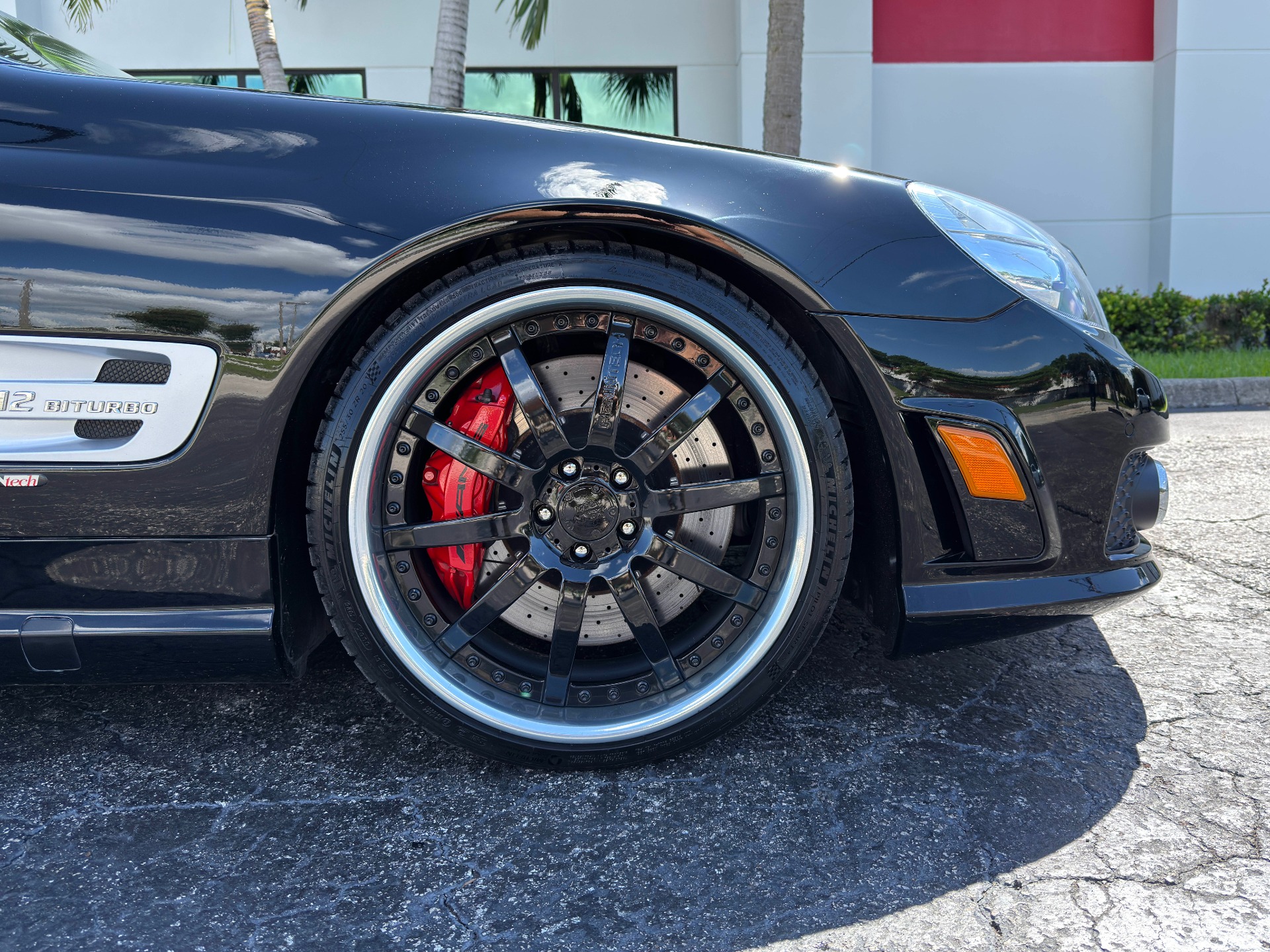 2009 Mercedes Benz SL 65 AMG photo 3