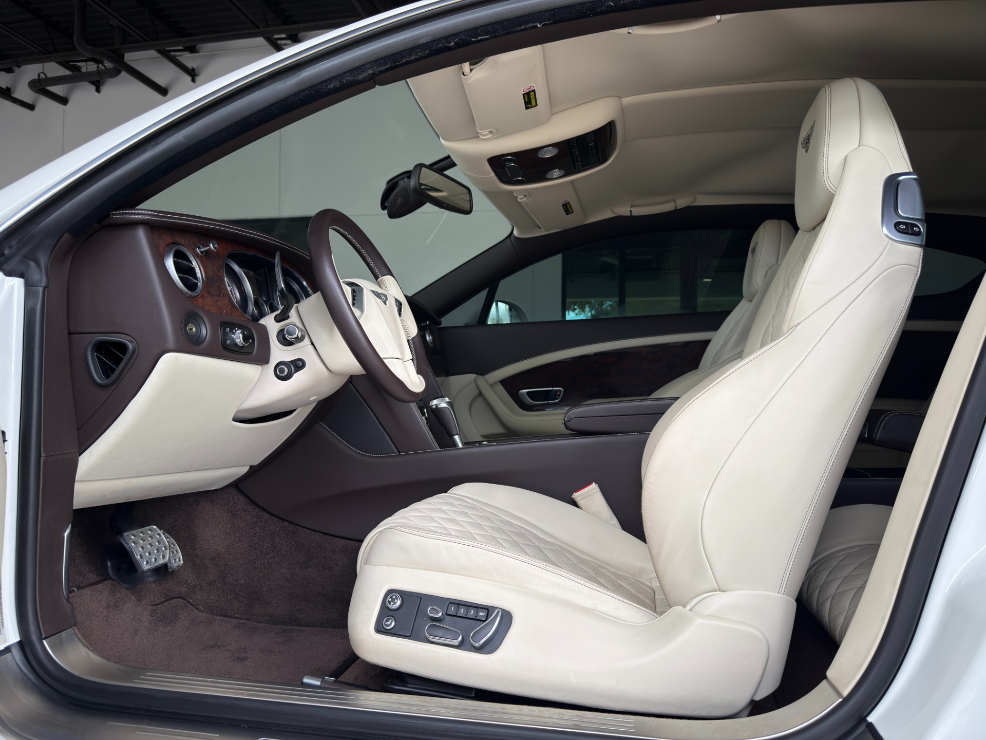 2016 Bentley Continental GT photo 15