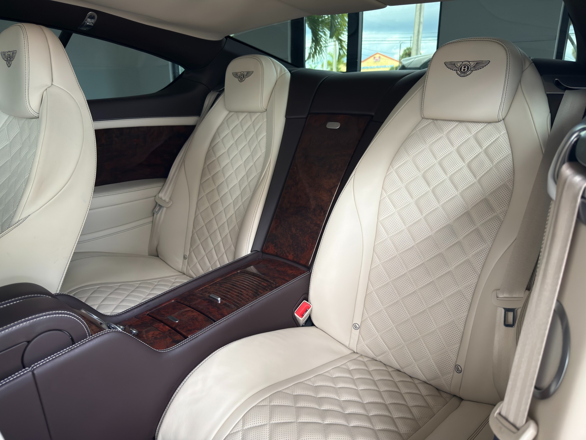 2016 Bentley Continental GT photo 17
