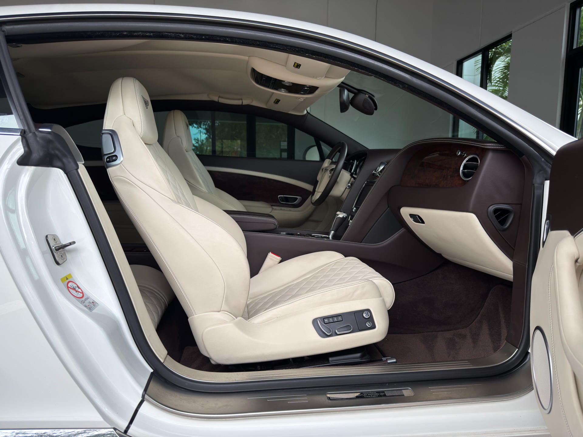 2016 Bentley Continental GT photo 21