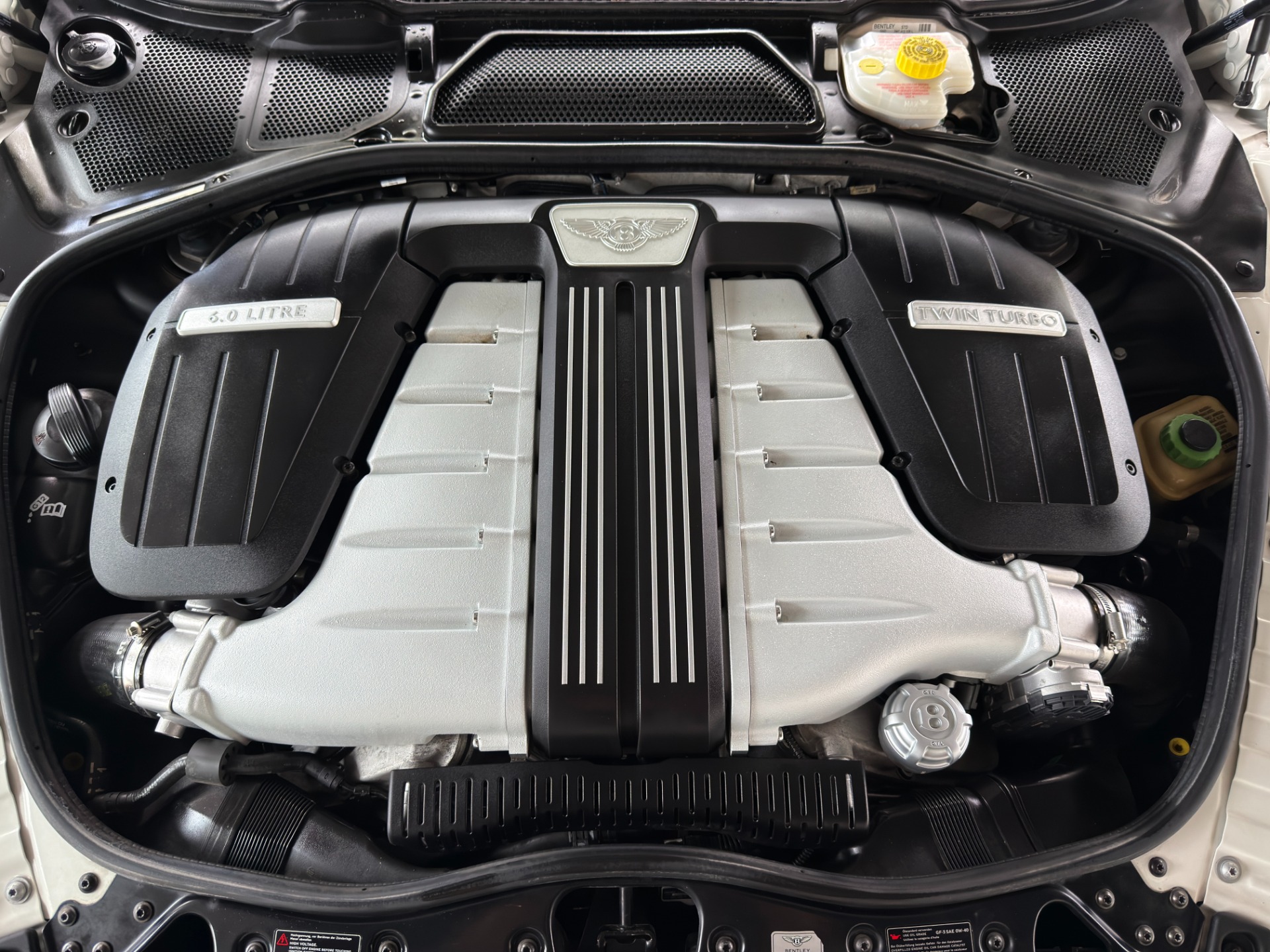2016 Bentley Continental GT photo 28