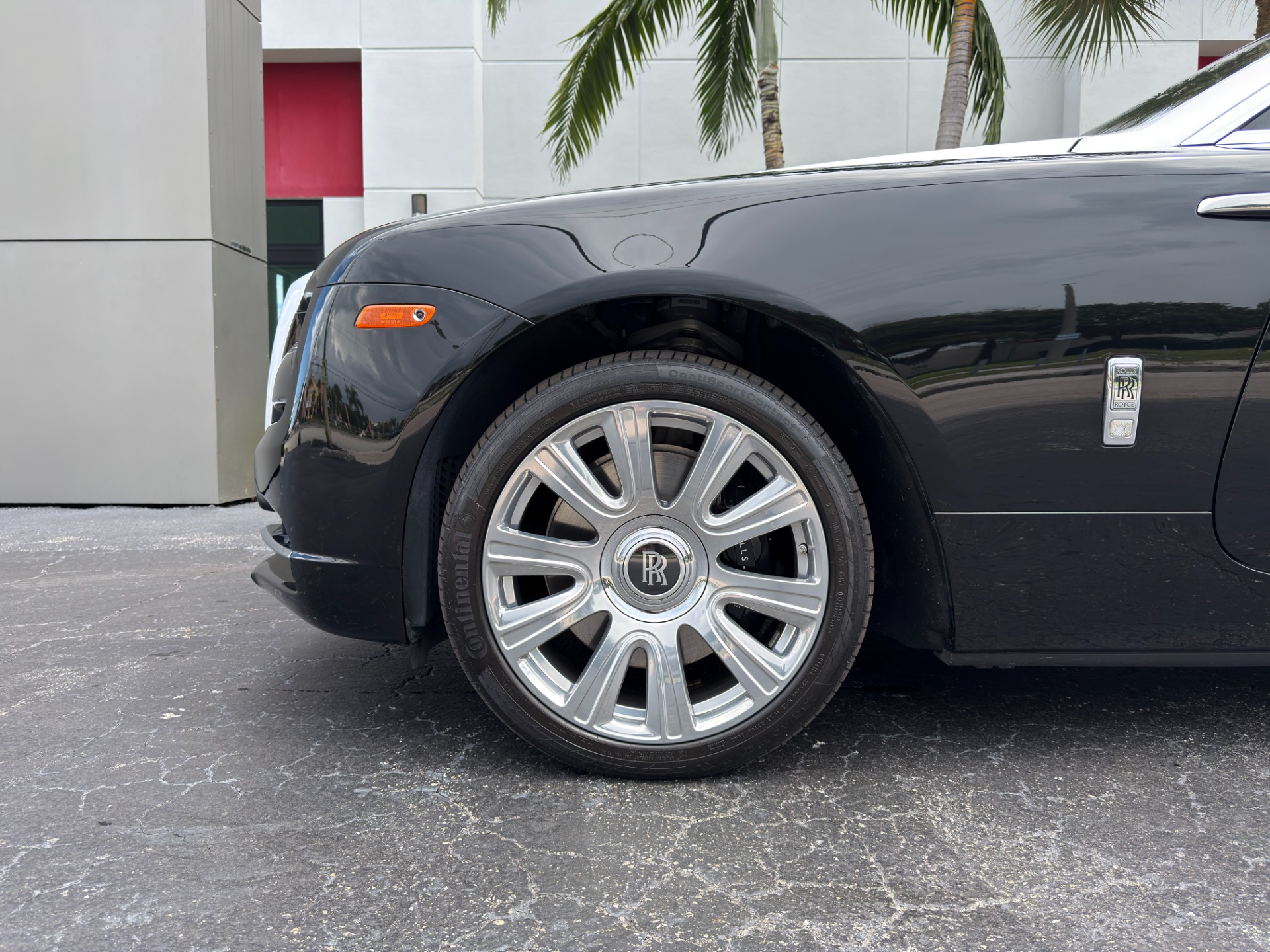2016 Rolls Royce Dawn RR6 photo 17