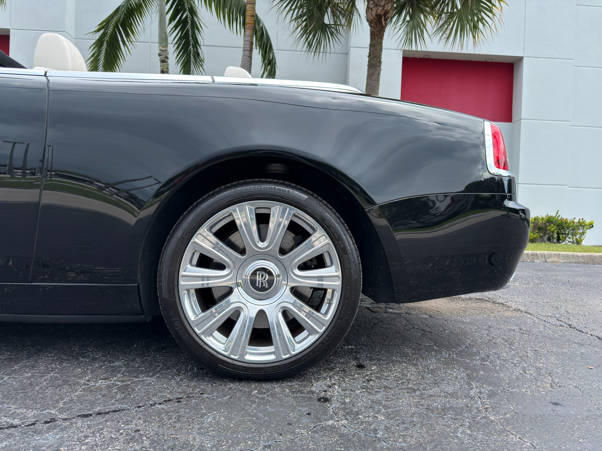 2016 Rolls Royce Dawn RR6 photo 18