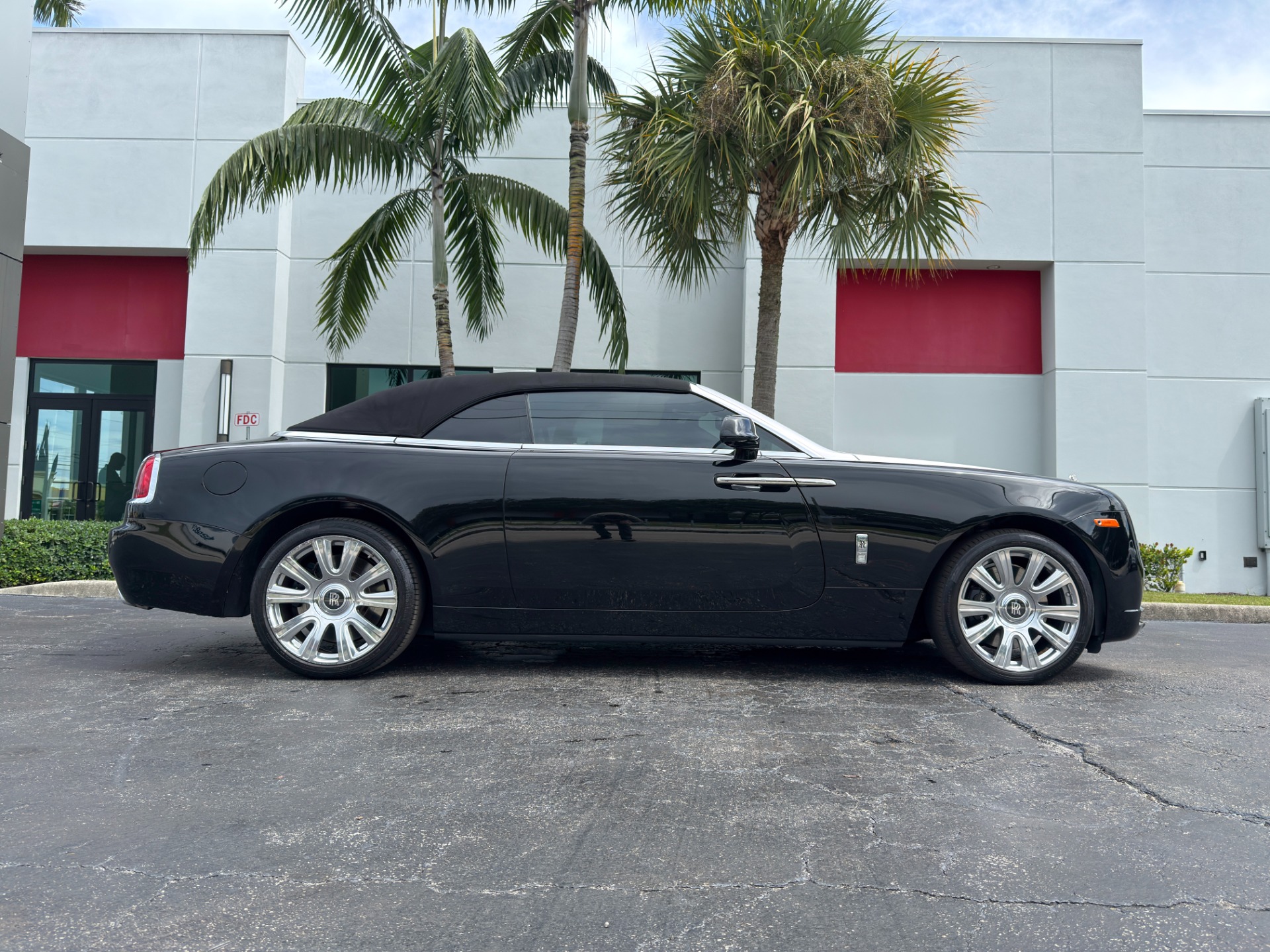 2016 Rolls Royce Dawn RR6 photo 22
