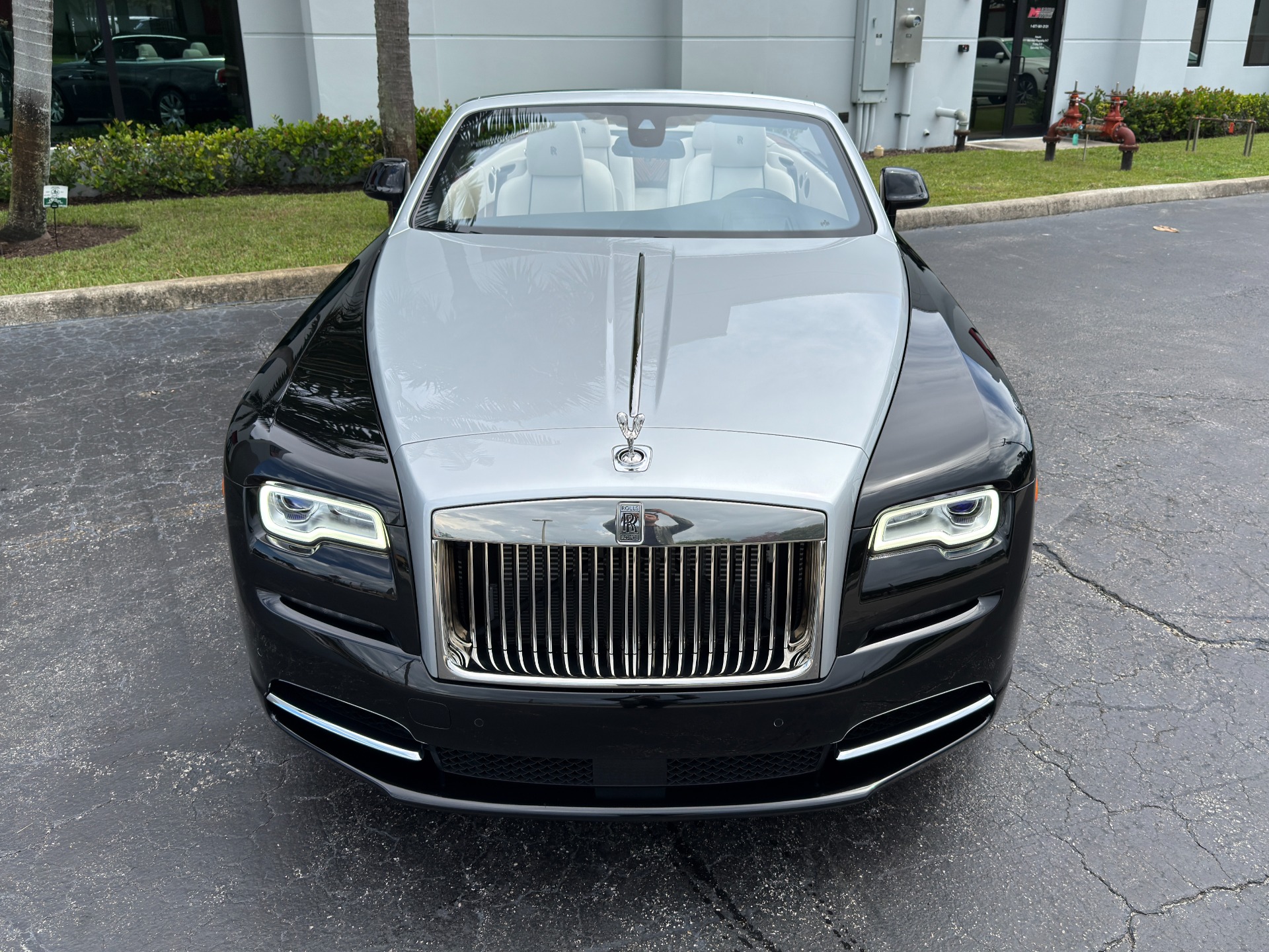 2016 Rolls Royce Dawn RR6 photo 24
