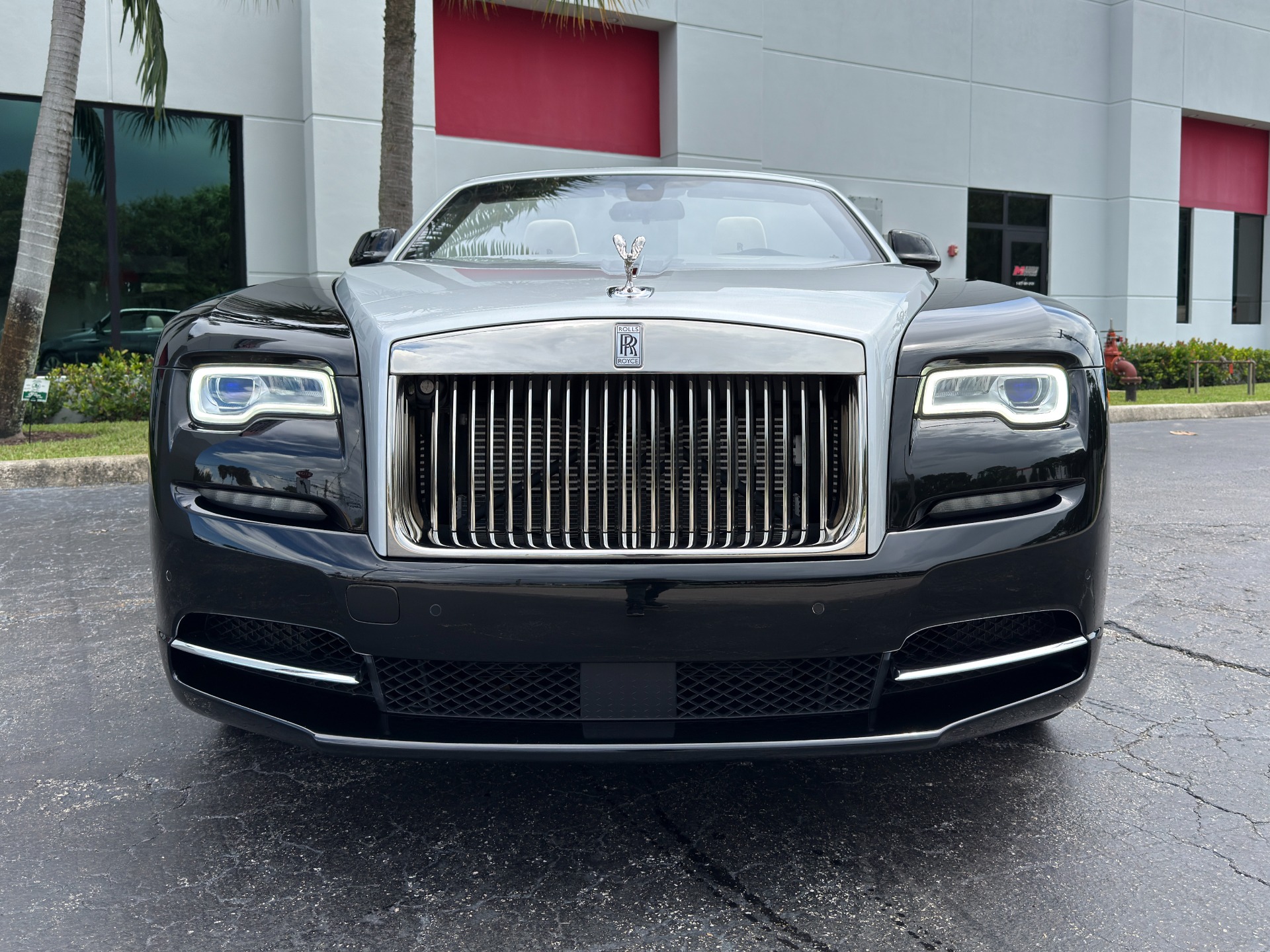 2016 Rolls Royce Dawn RR6 photo 25