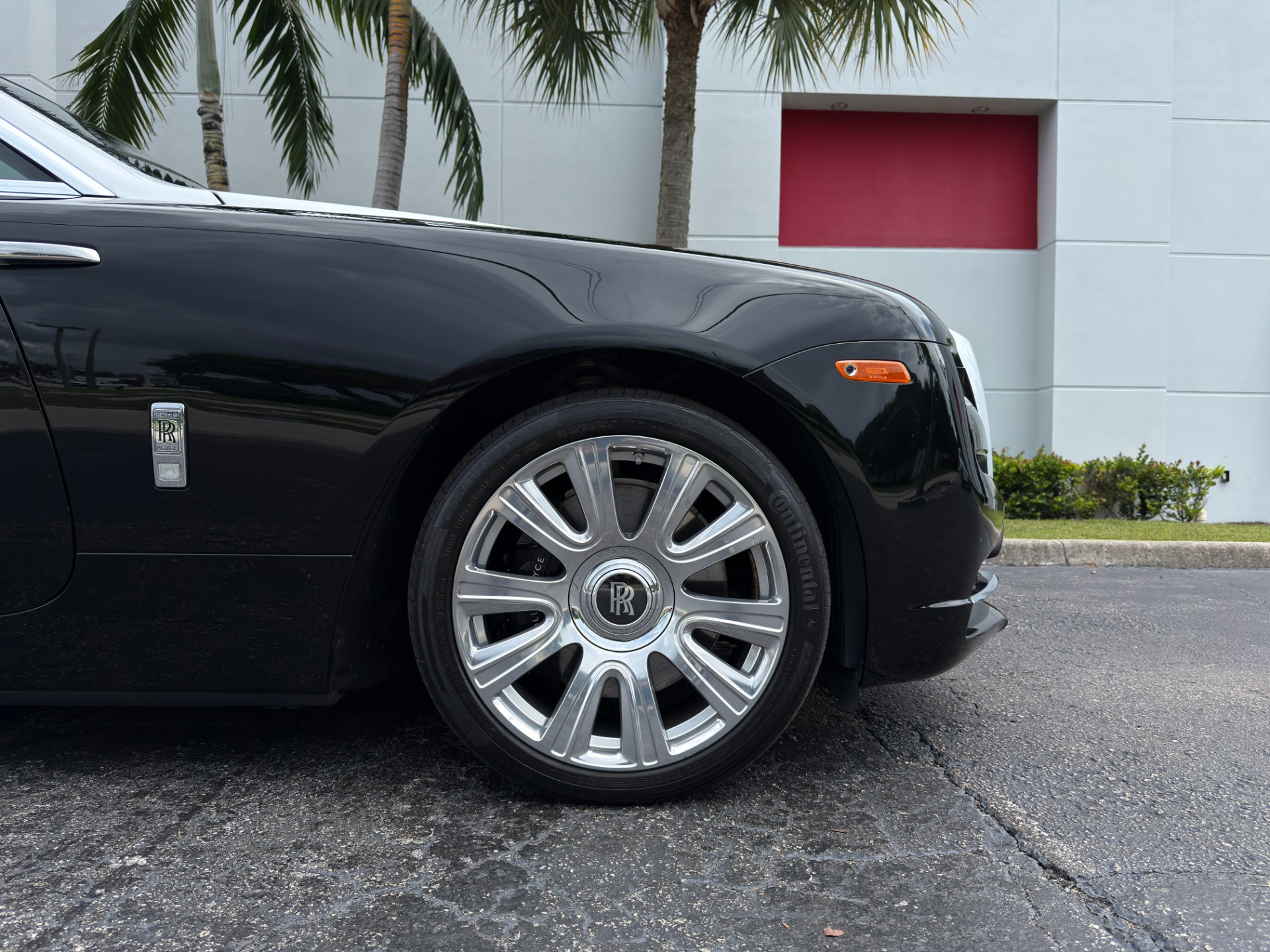 2016 Rolls Royce Dawn RR6 photo 7