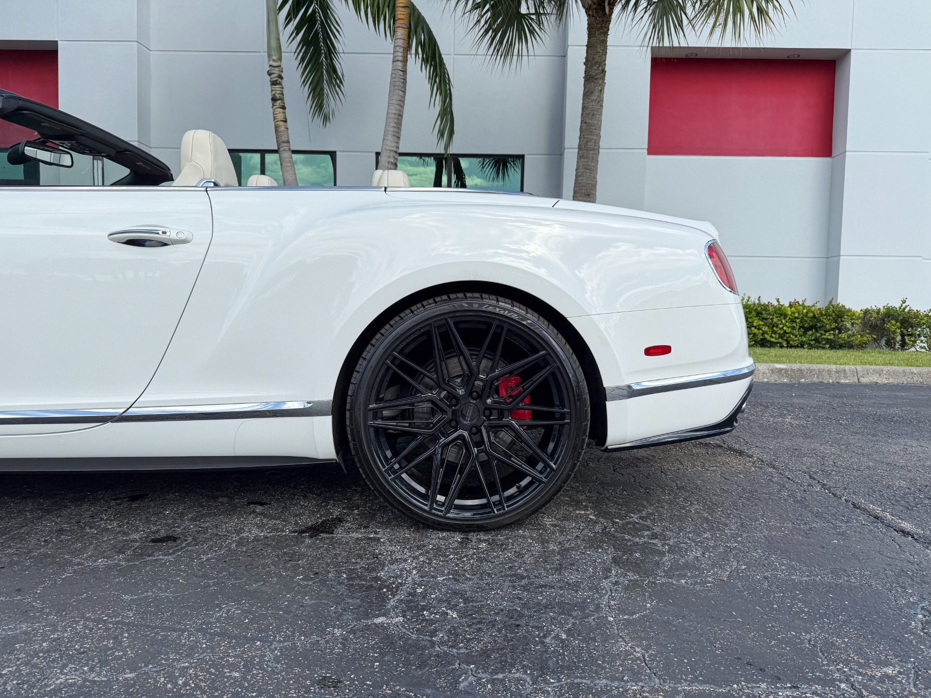 2016 Bentley Continental GT V8 S photo 10