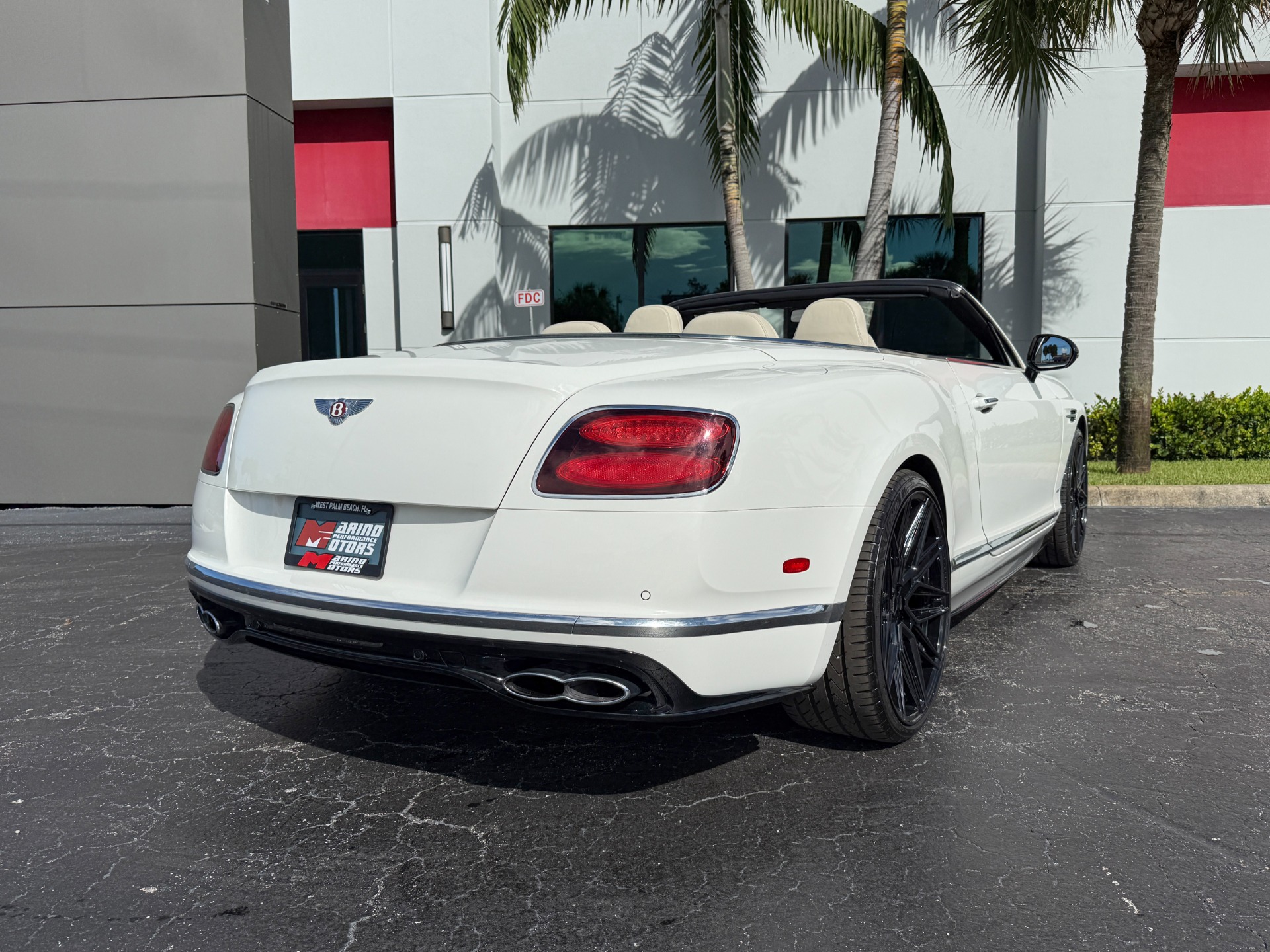 2016 Bentley Continental GT V8 S photo 17