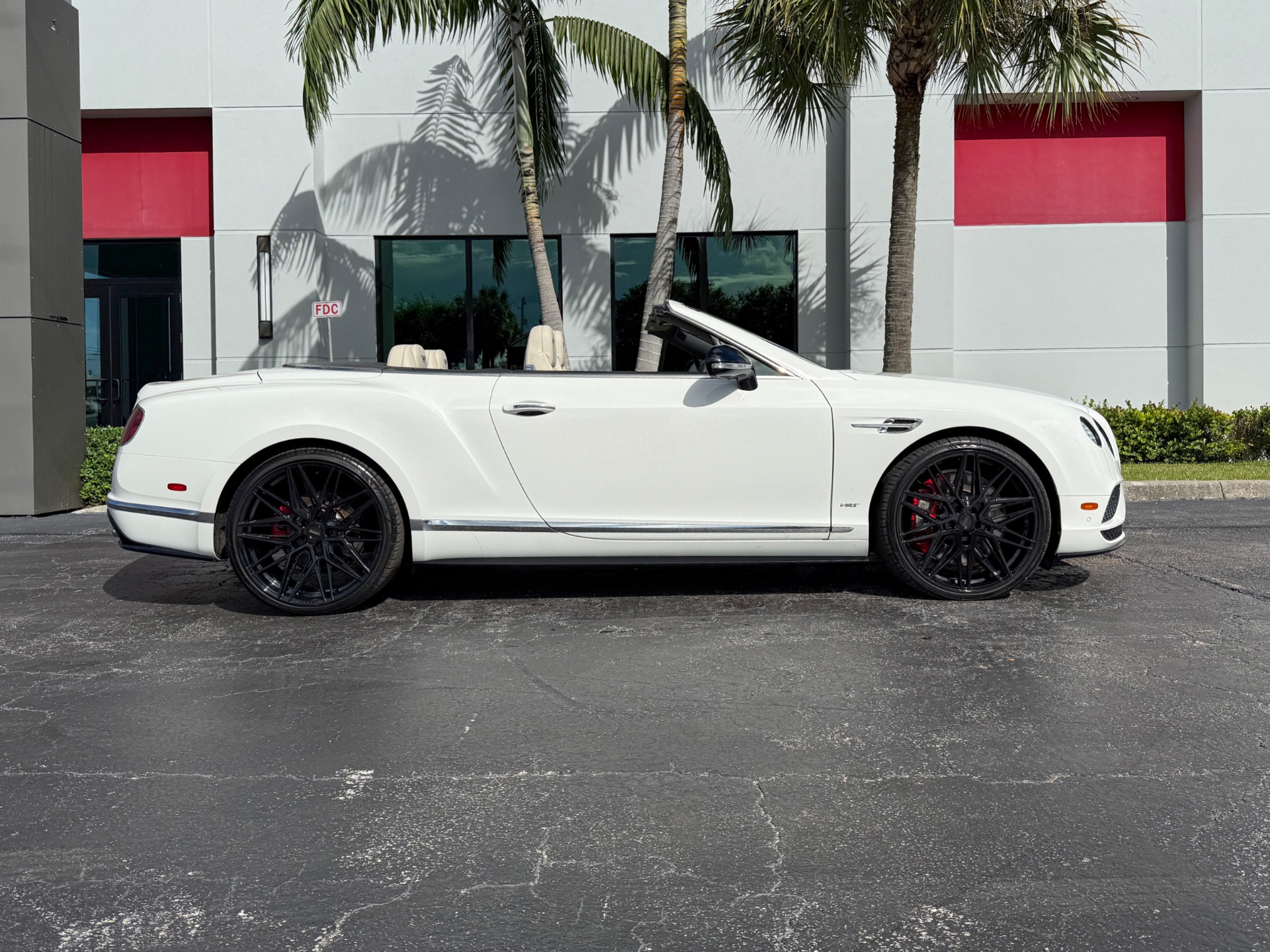2016 Bentley Continental GT V8 S photo 2