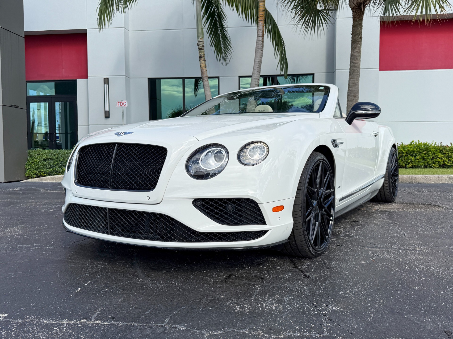2016 Bentley Continental GT V8 S photo 8