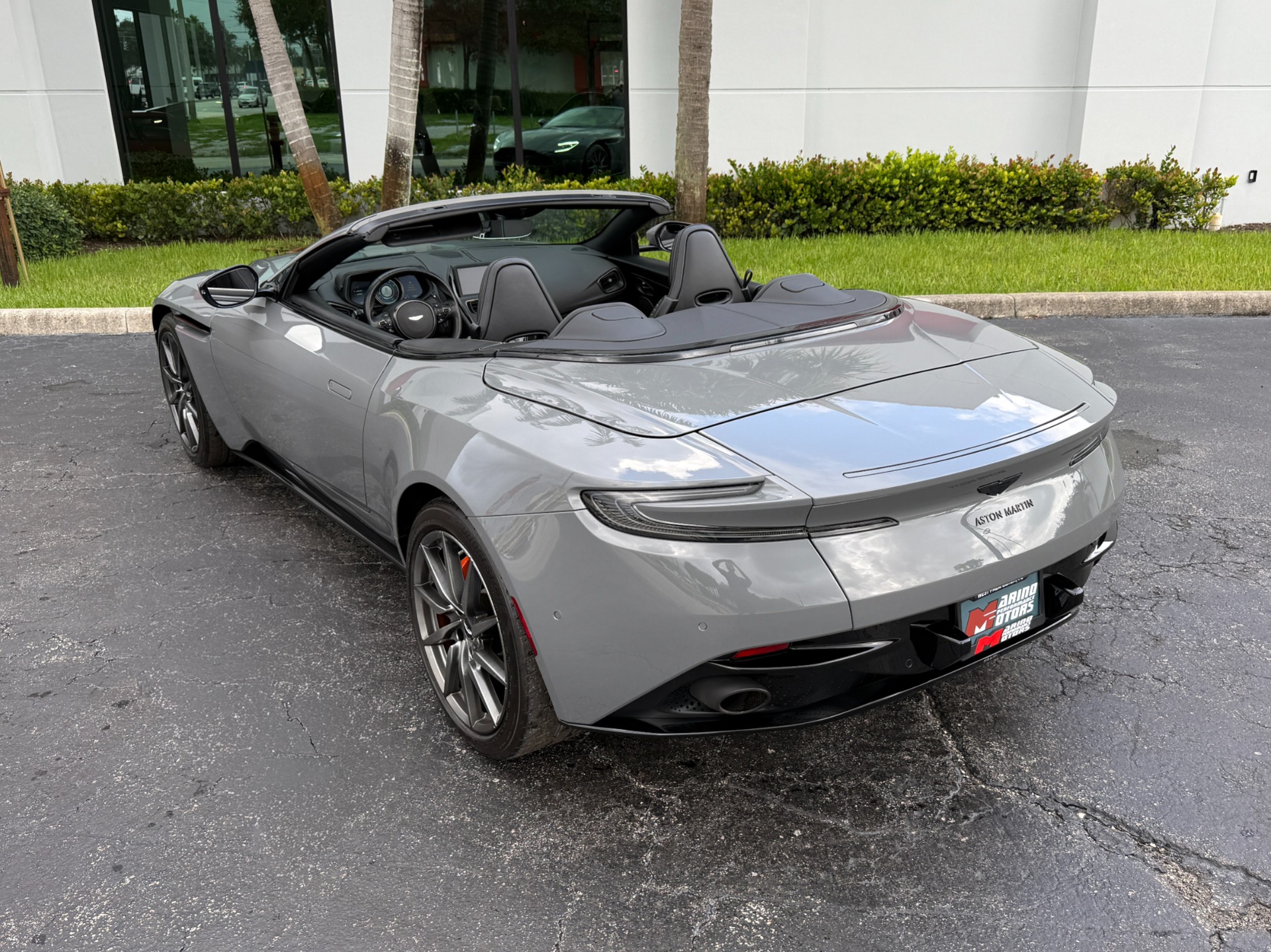 Used-2021-Aston-Martin-DB11-Volante