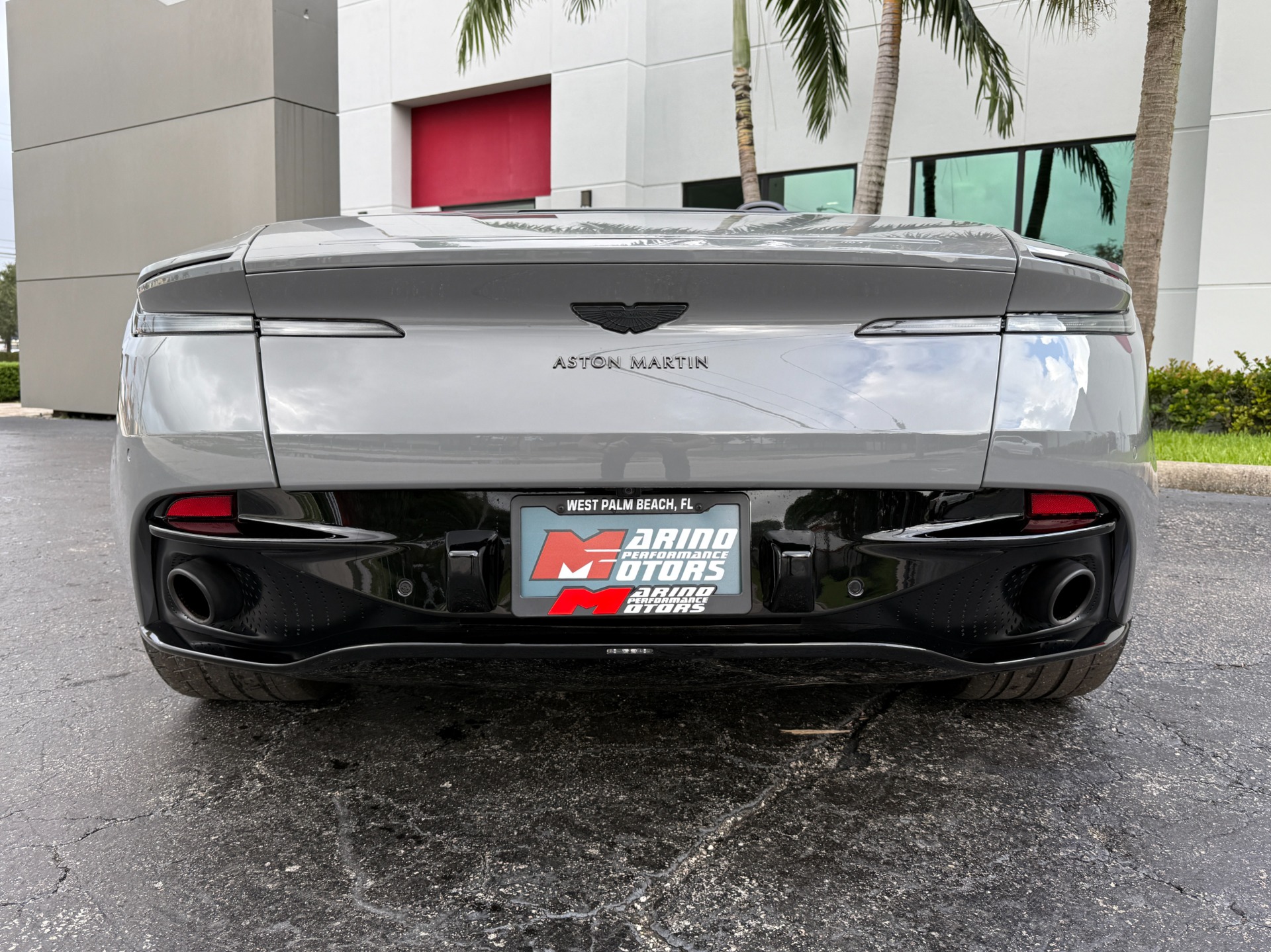 Used-2021-Aston-Martin-DB11-Volante
