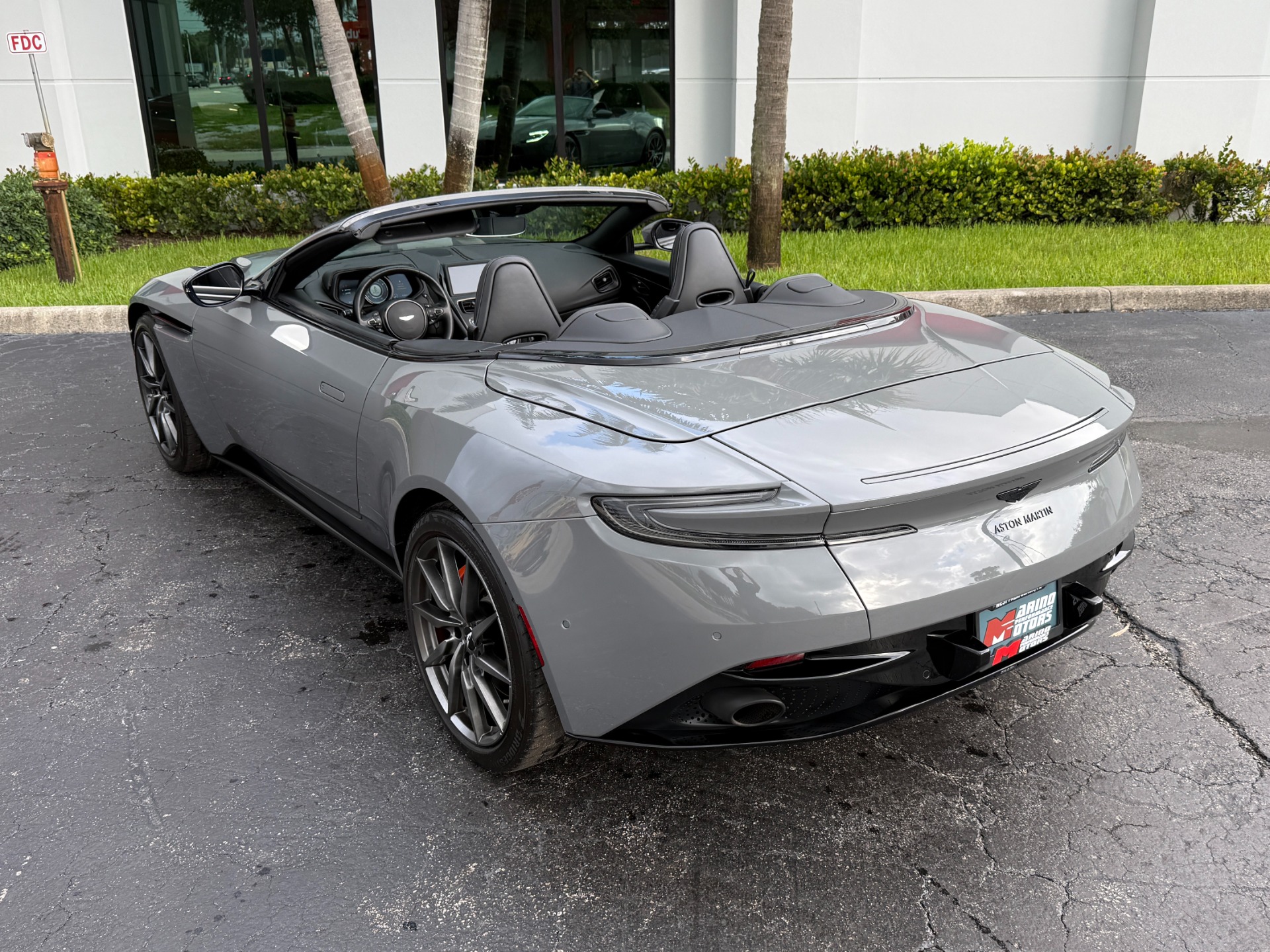 Used-2021-Aston-Martin-DB11-Volante