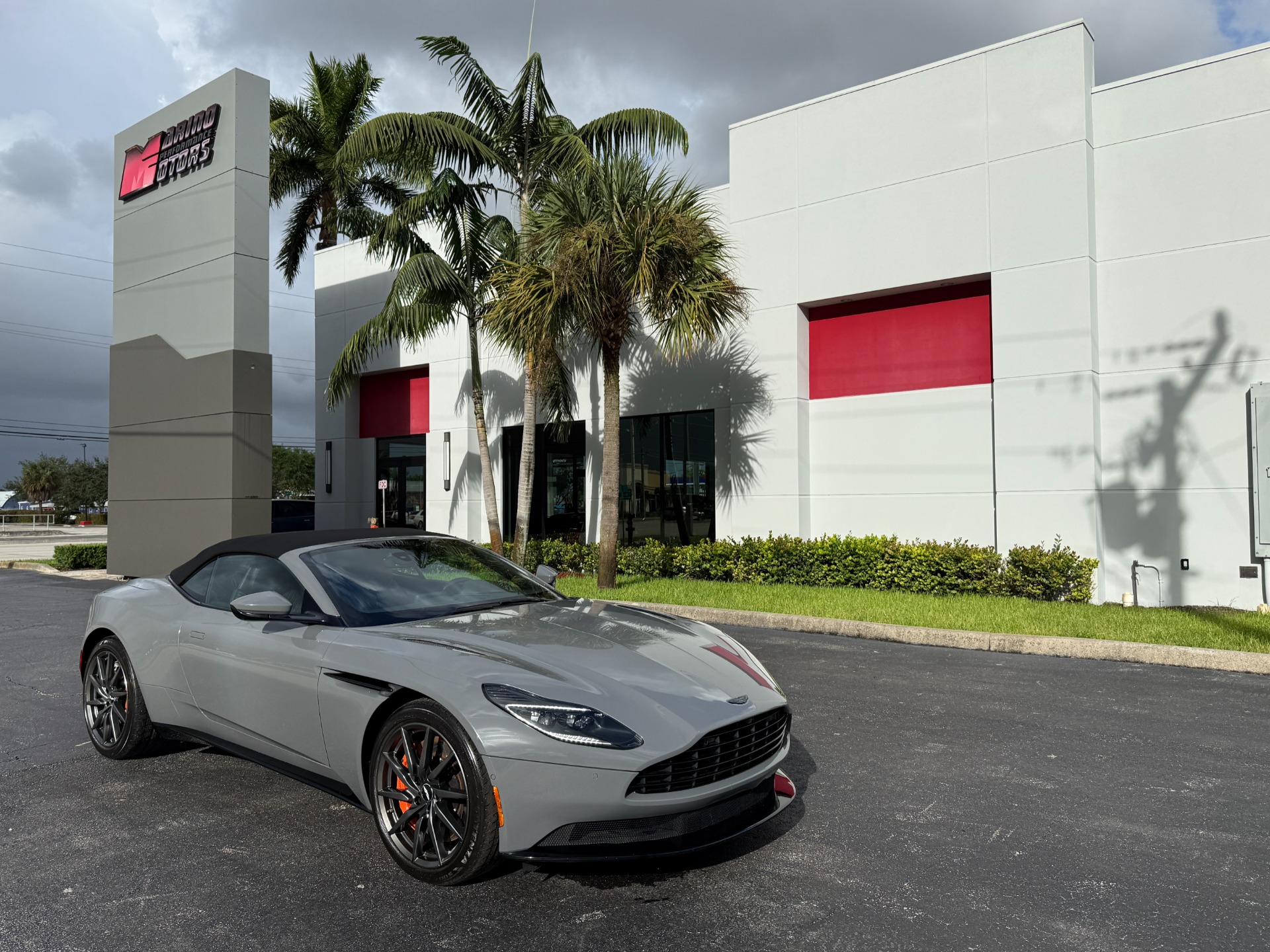 Used-2021-Aston-Martin-DB11-Volante
