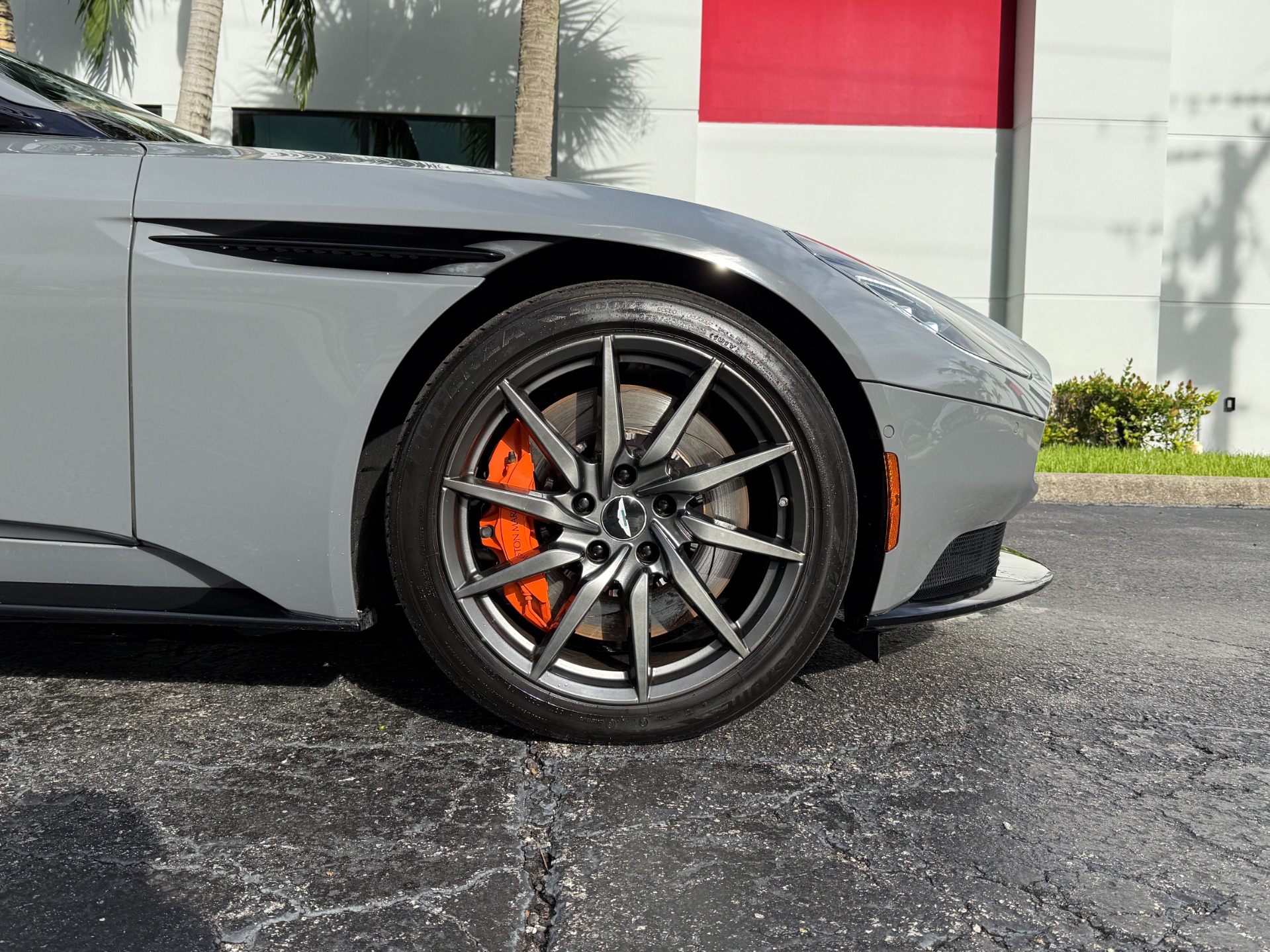 Used-2021-Aston-Martin-DB11-Volante