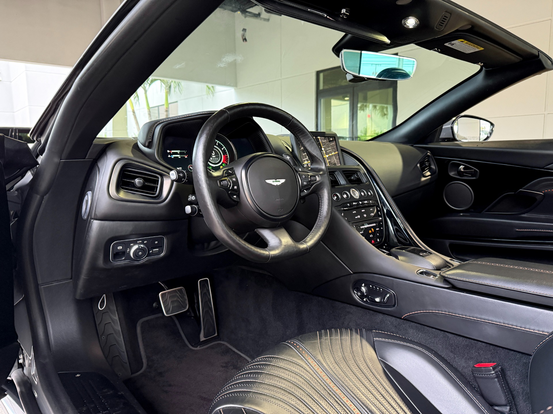 Used-2021-Aston-Martin-DB11-Volante