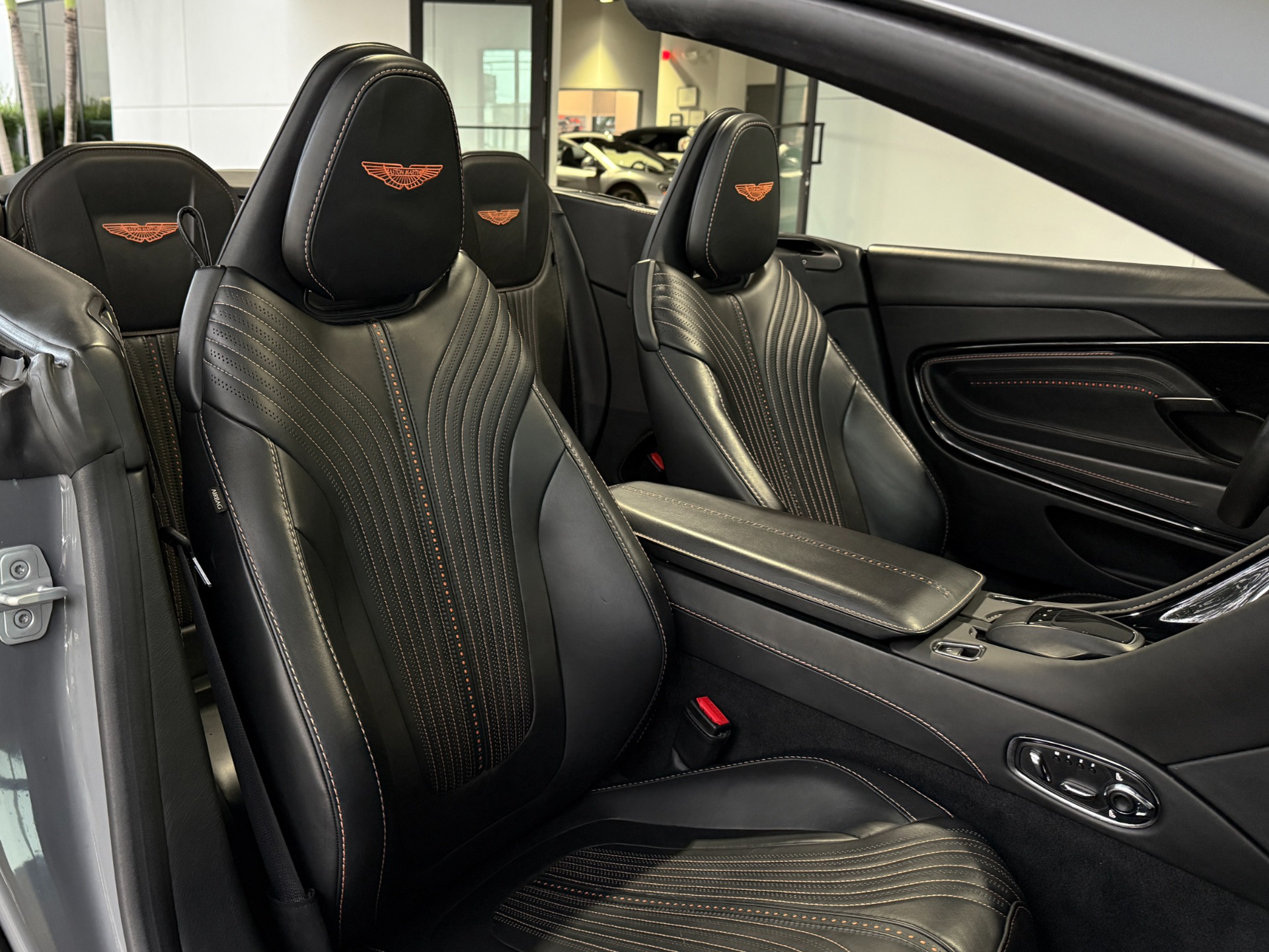 Used-2021-Aston-Martin-DB11-Volante