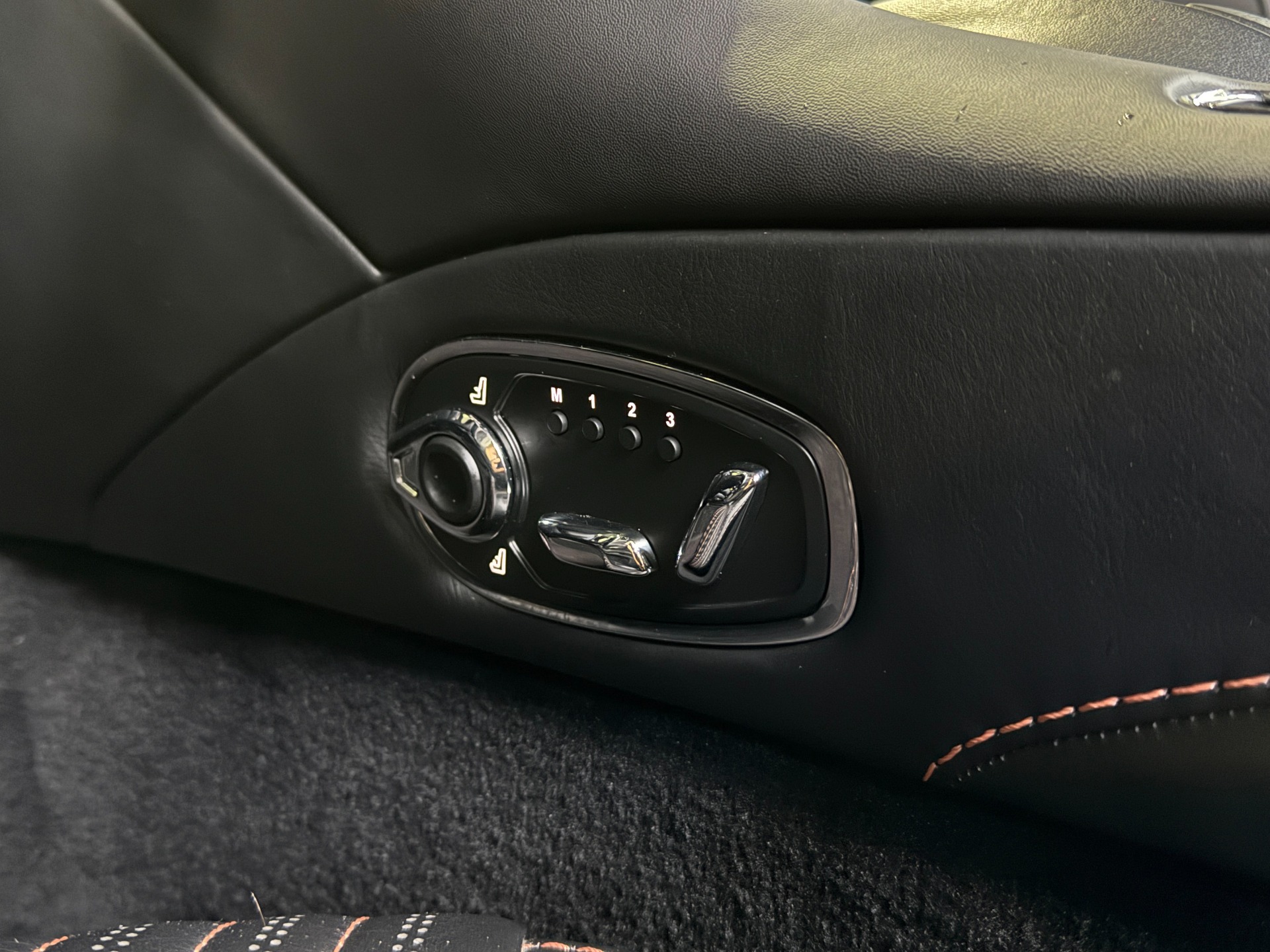 Used-2021-Aston-Martin-DB11-Volante