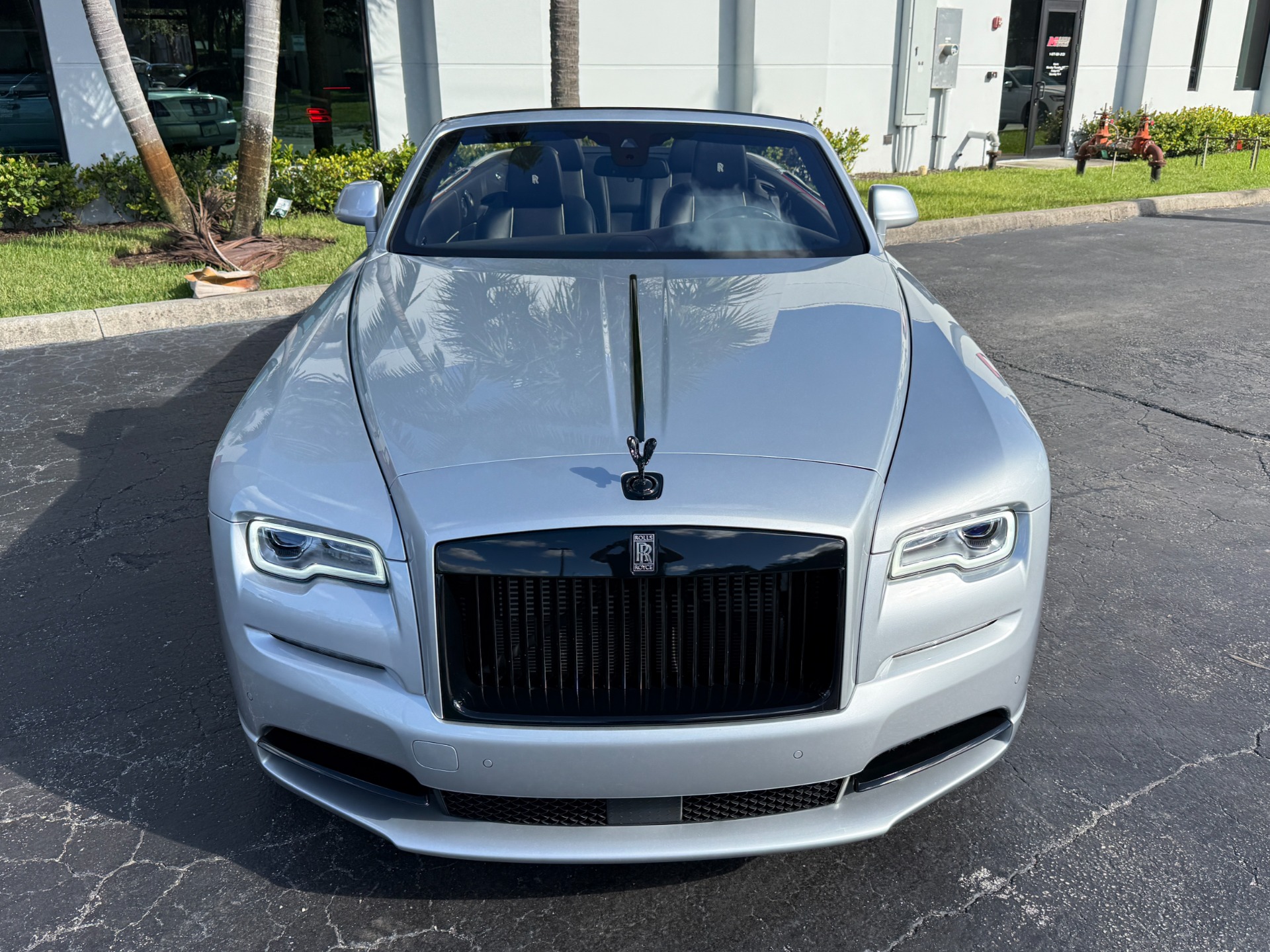 Used-2017-Rolls-Royce-Dawn