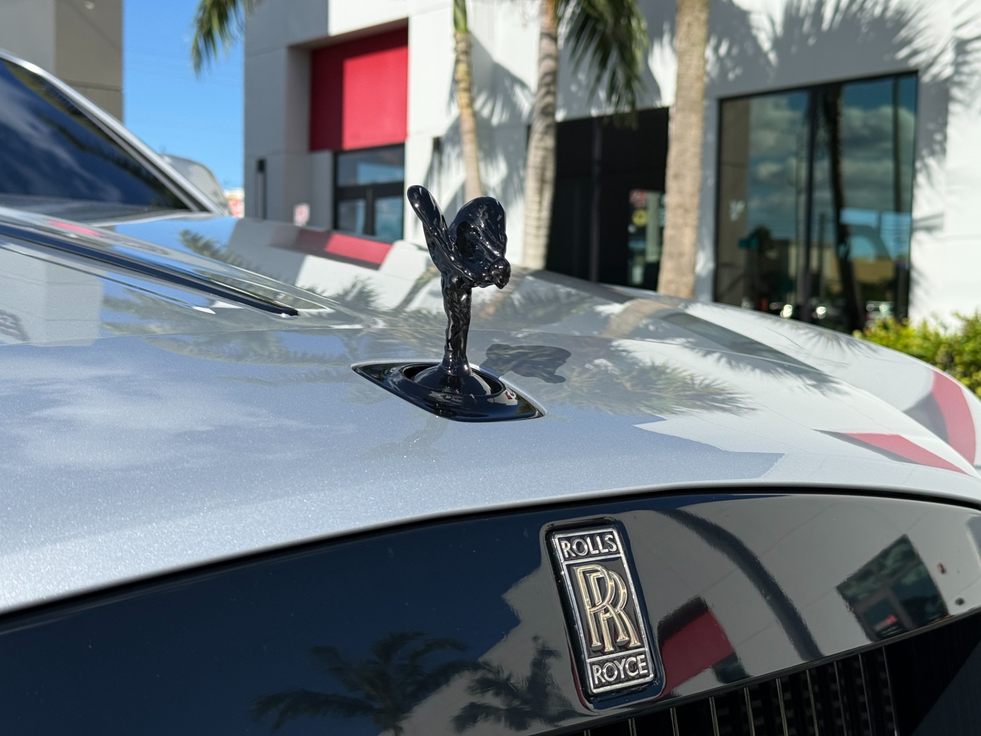 Used-2017-Rolls-Royce-Dawn