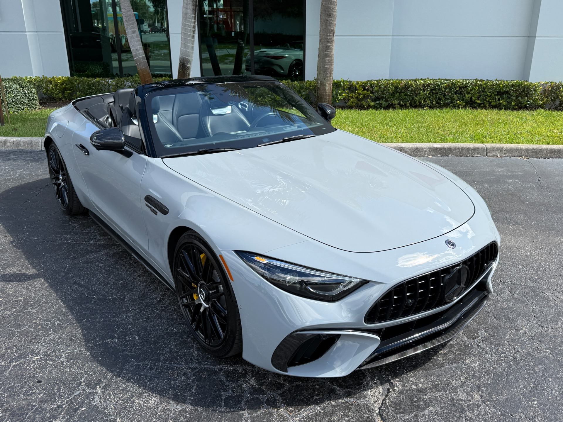 Used-2022-Mercedes-Benz-SL-Class-AMG-SL-63