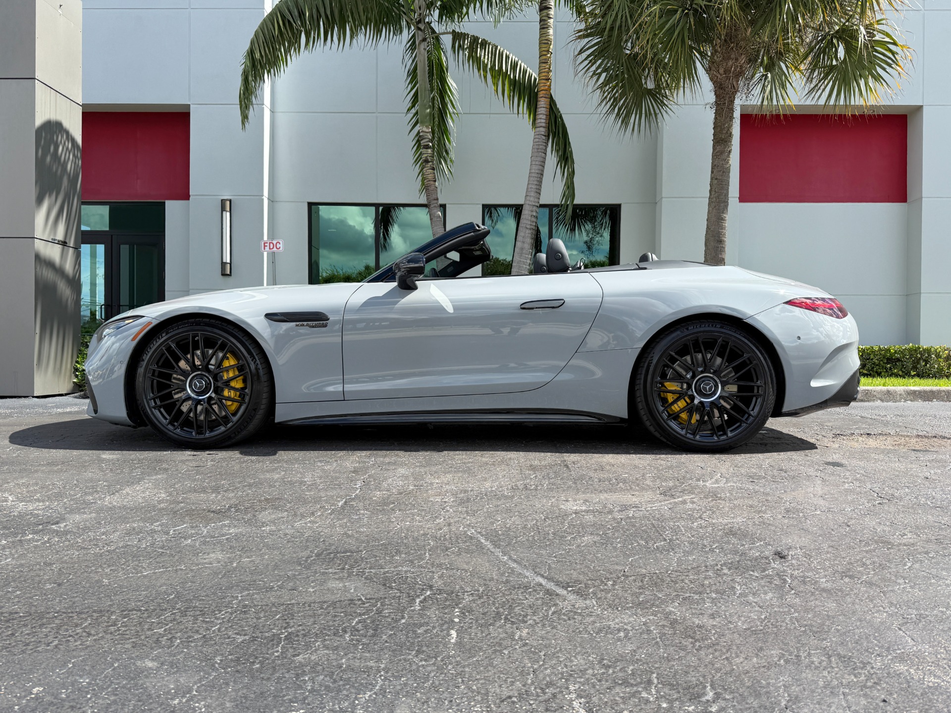 Used-2022-Mercedes-Benz-SL-Class-AMG-SL-63