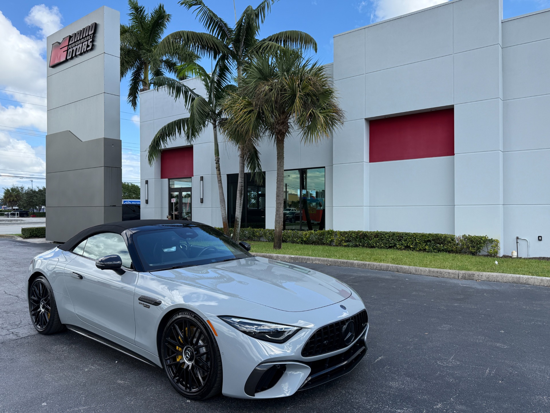 Used-2022-Mercedes-Benz-SL-Class-AMG-SL-63