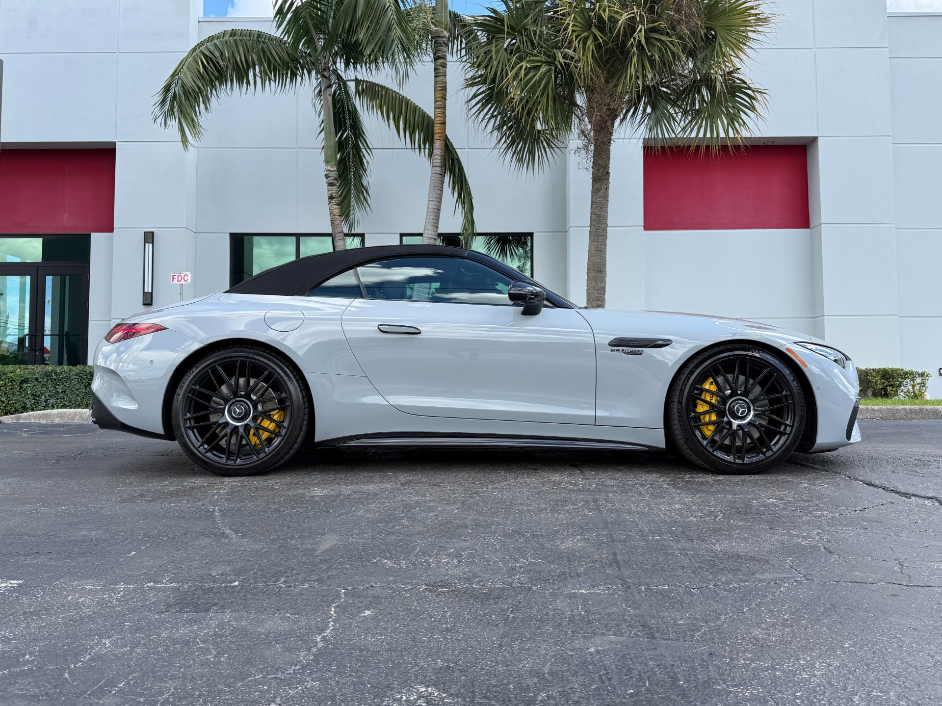 Used-2022-Mercedes-Benz-SL-Class-AMG-SL-63