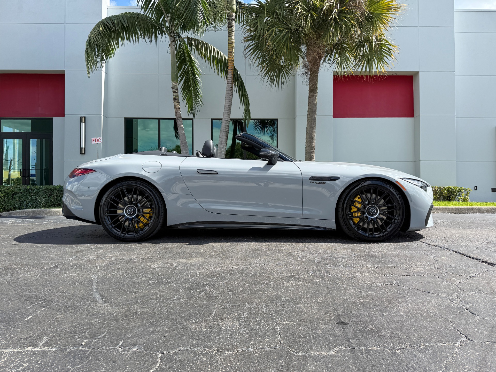 Used-2022-Mercedes-Benz-SL-Class-AMG-SL-63